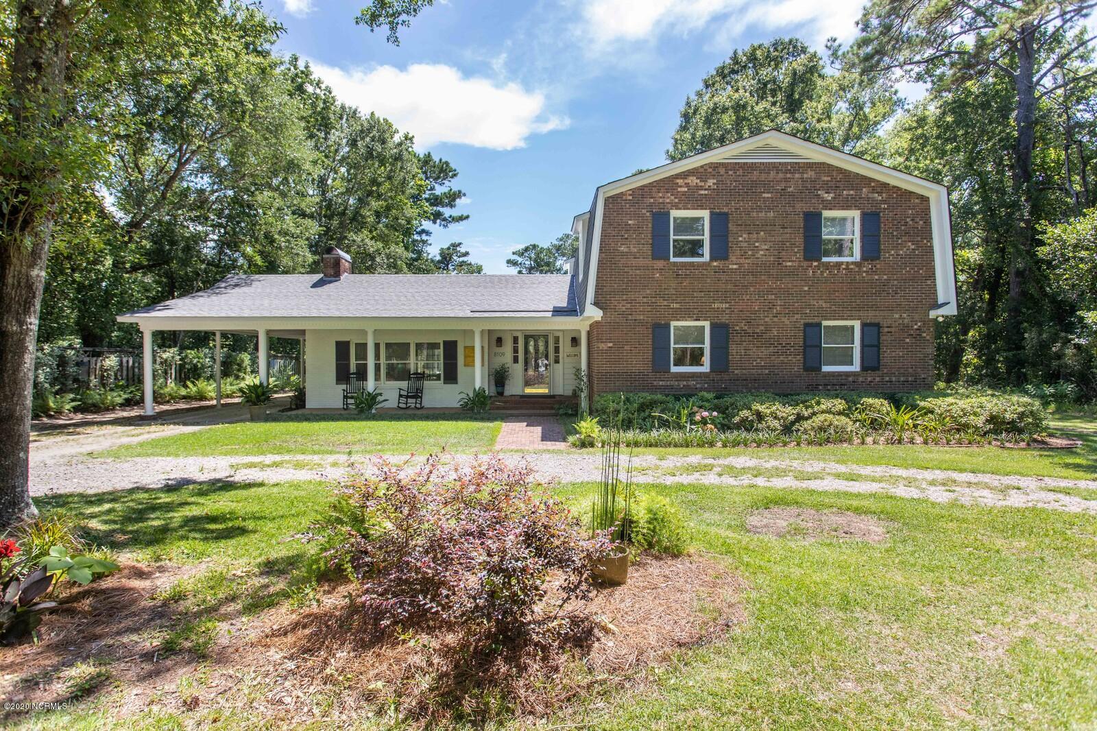 8109 Masonboro Sound Road Property Photo 1