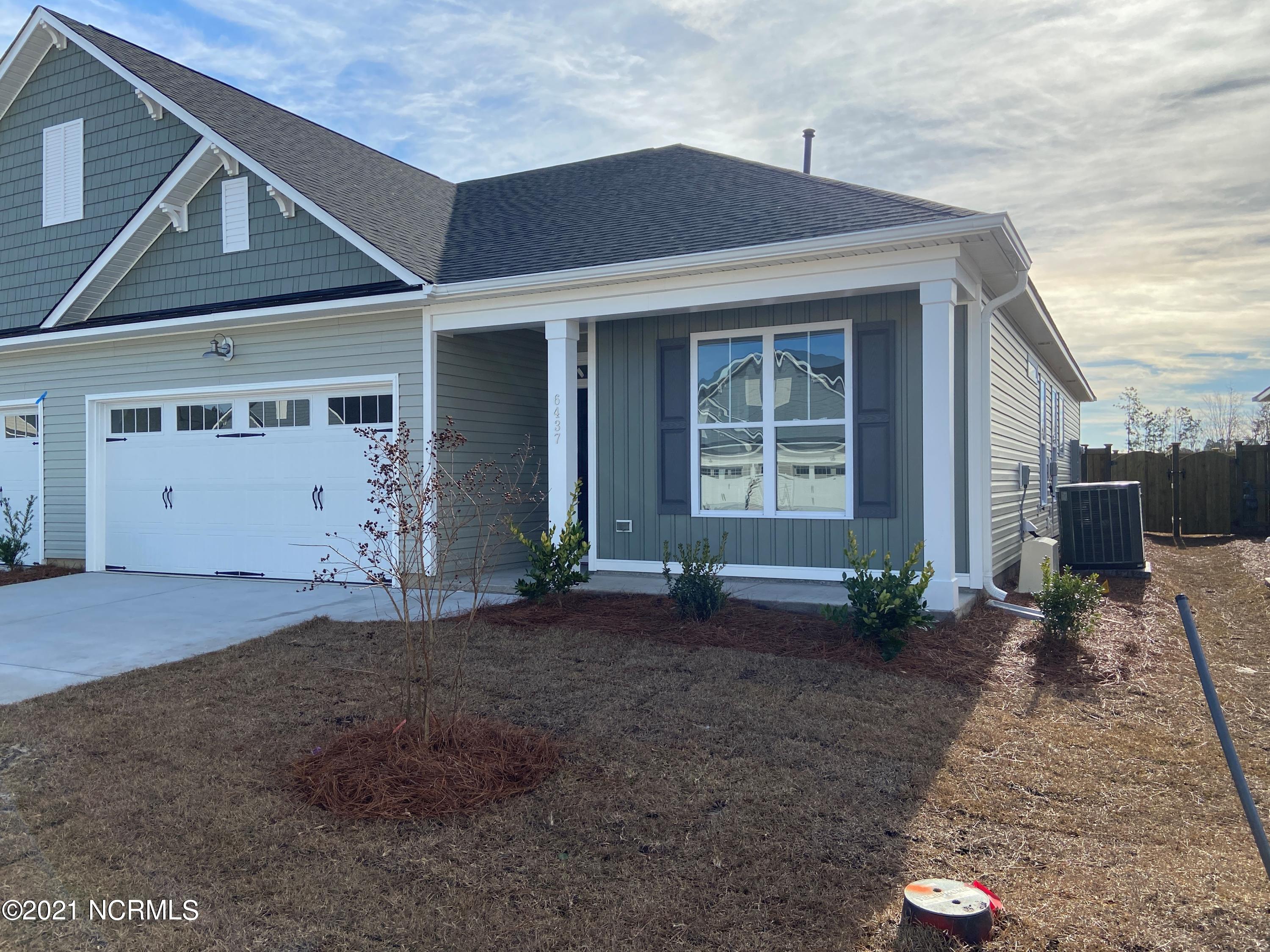 6437 Pinnacle Point Property Photo 1