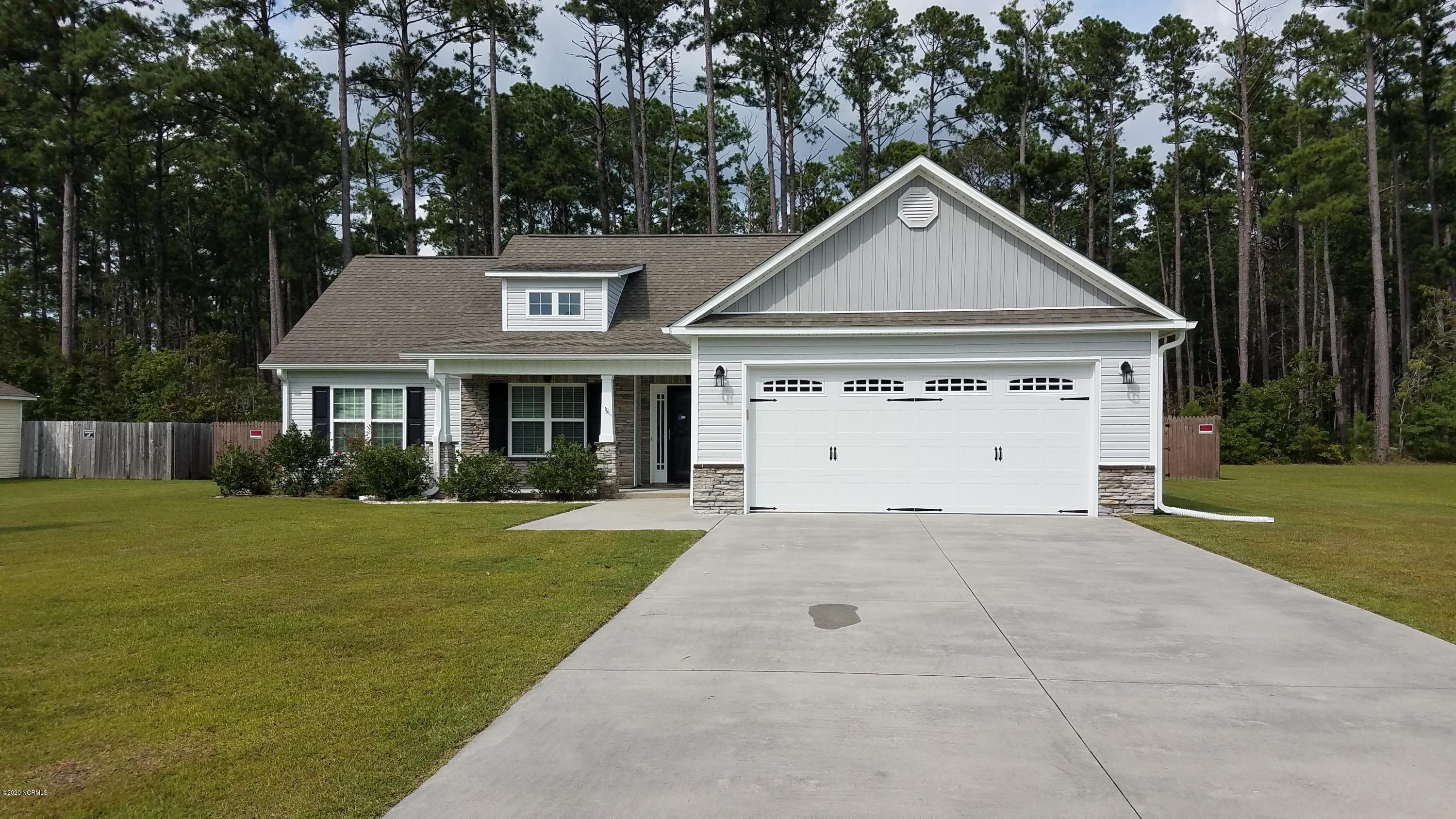 103 Apple Drive Property Photo 1