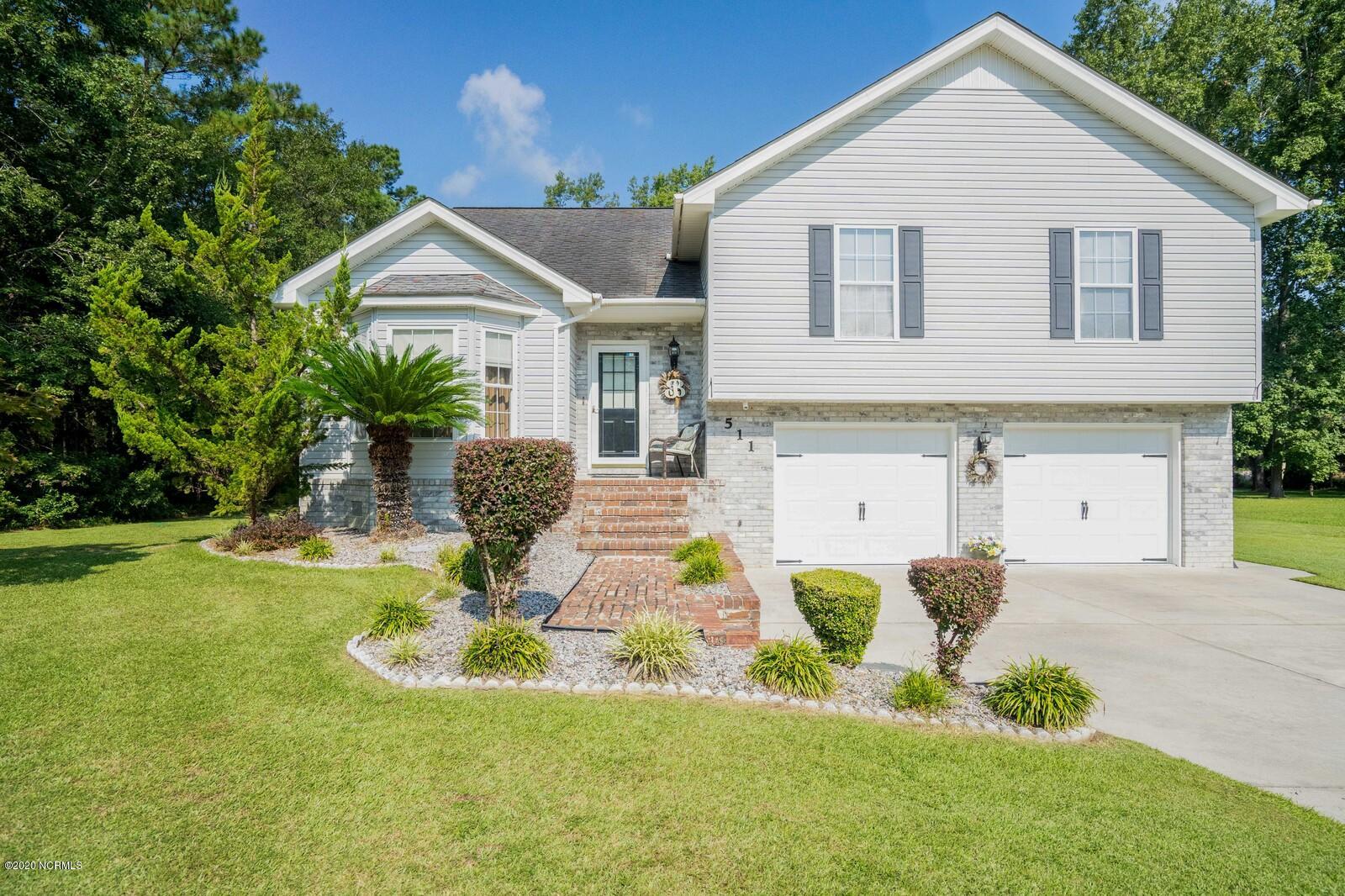 511 Briarwood Drive Property Photo 1