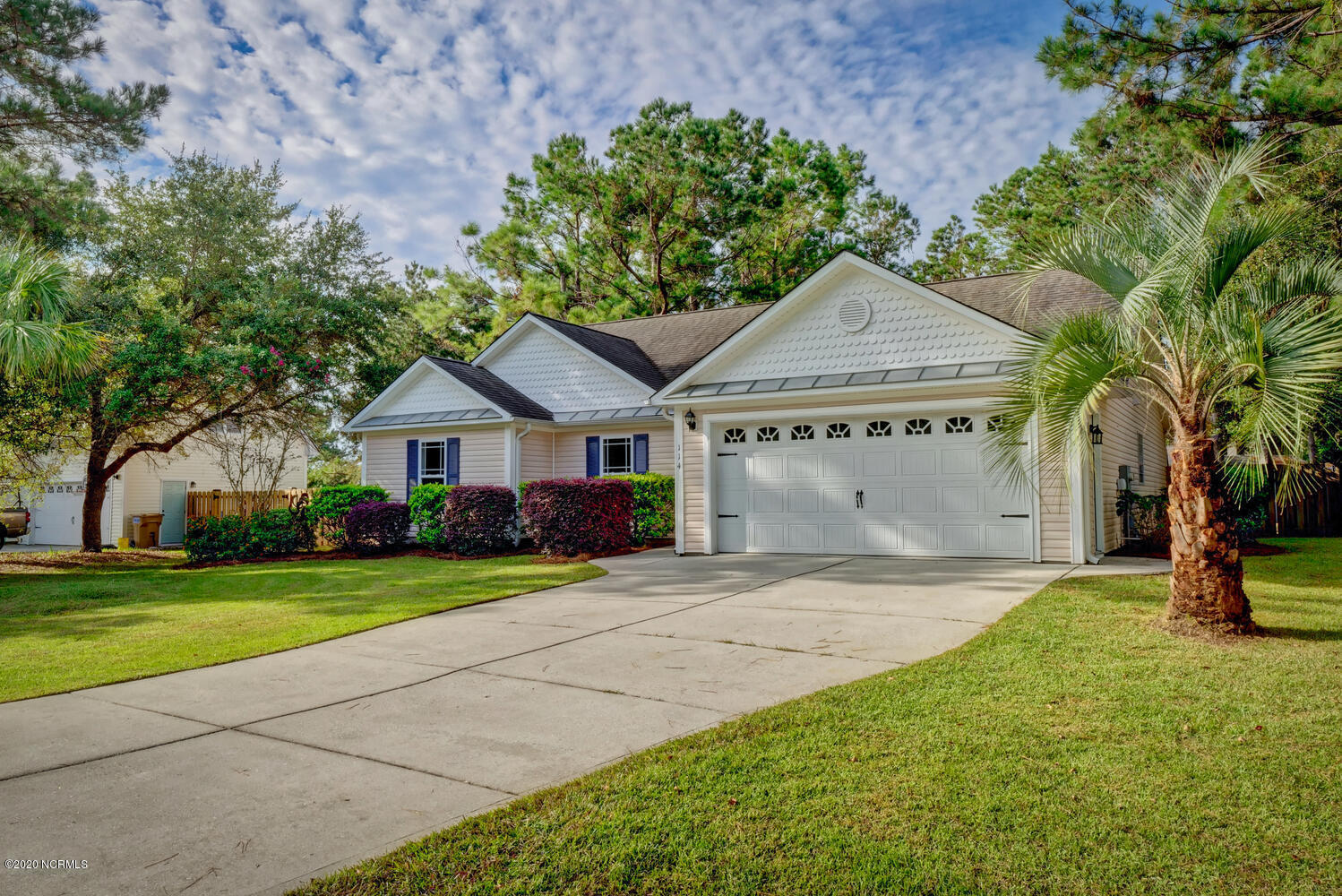114 Palm Cottage Drive Property Photo 1