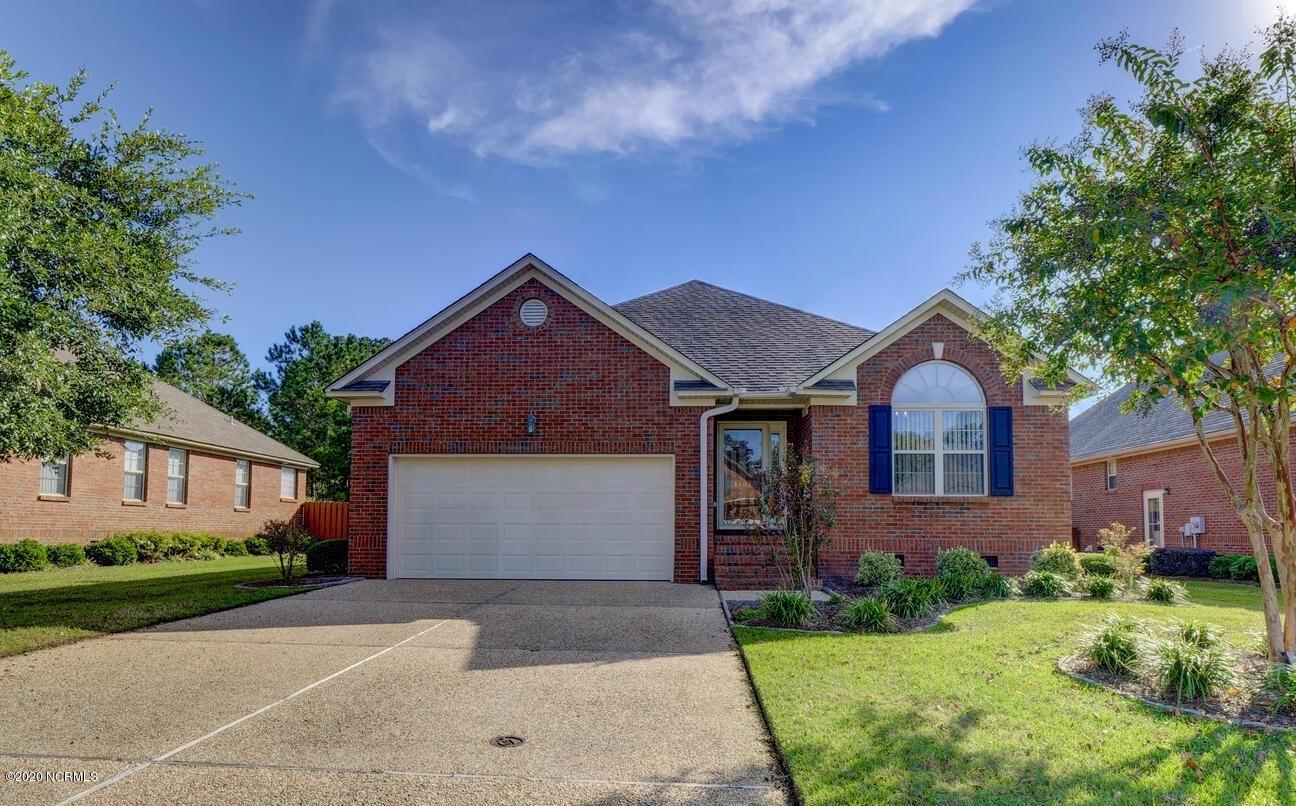 1404 Stonehaven Court Property Photo 1