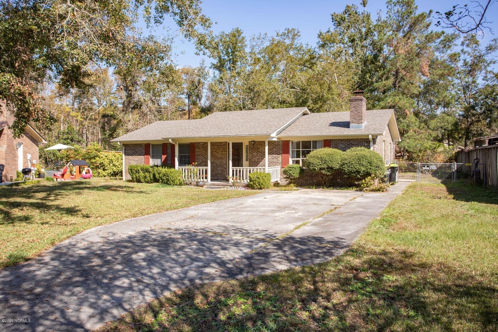 4427 Robin Dale Court Property Photo 1