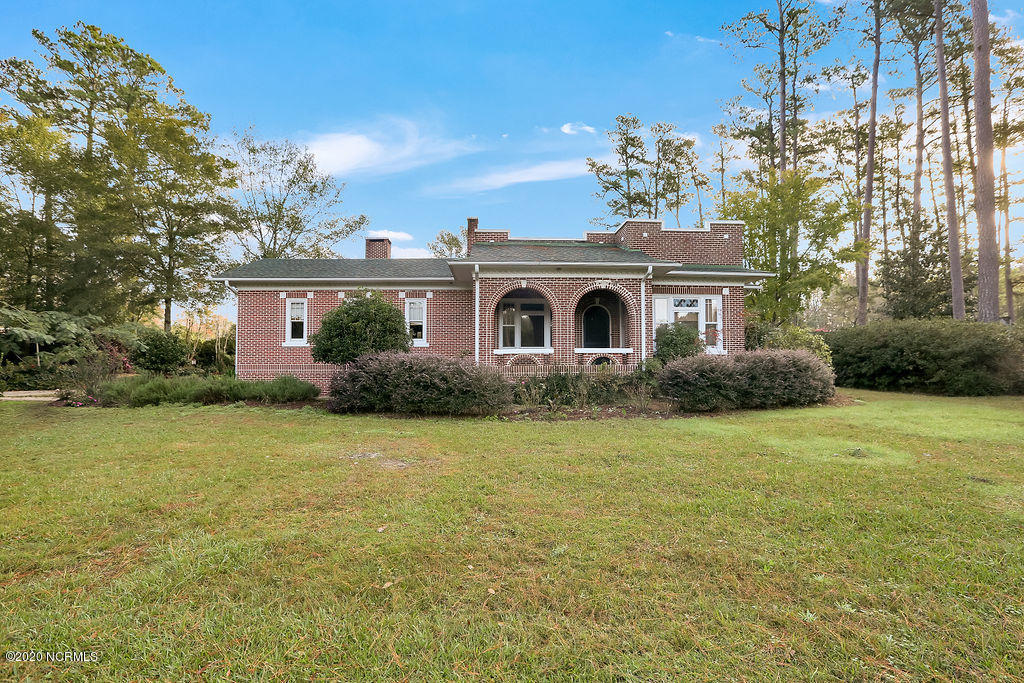 1310 James B. White Highway Property Photo 1