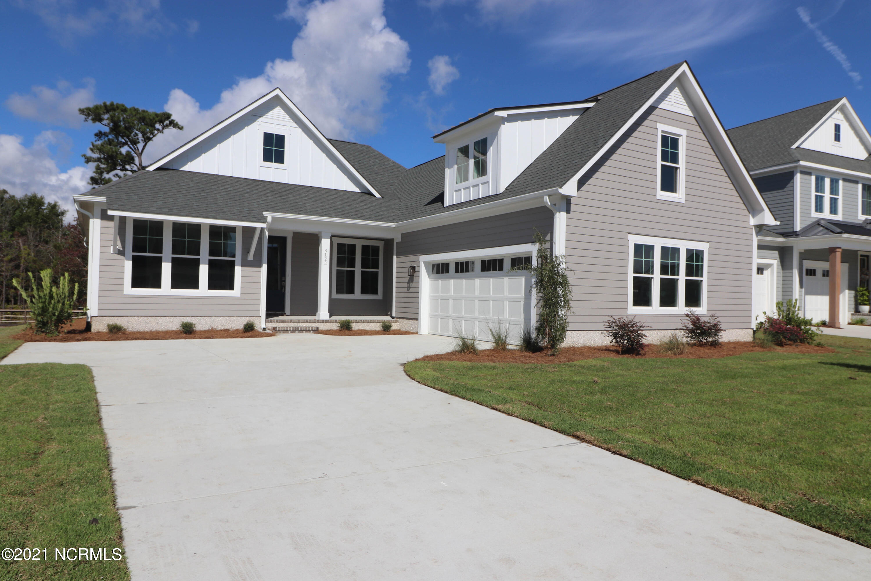 8123 Kemper Court Property Photo 1
