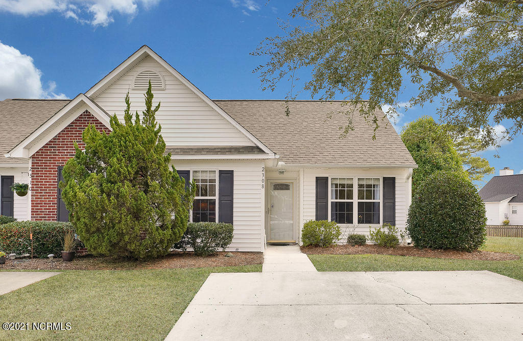 2308 Sunnyside Drive Property Photo 1