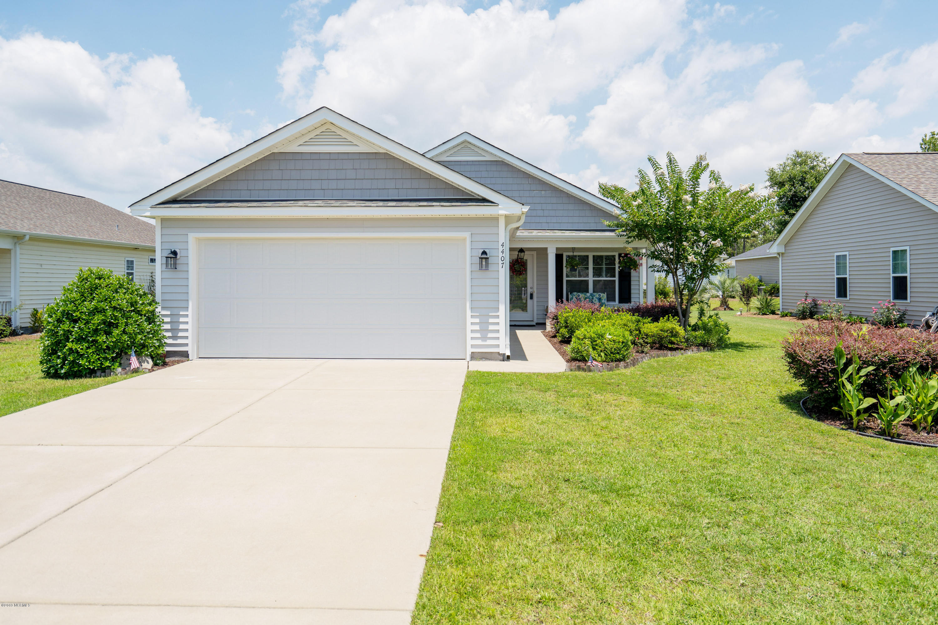 4407 Southern Pine Drive Property Photo 1