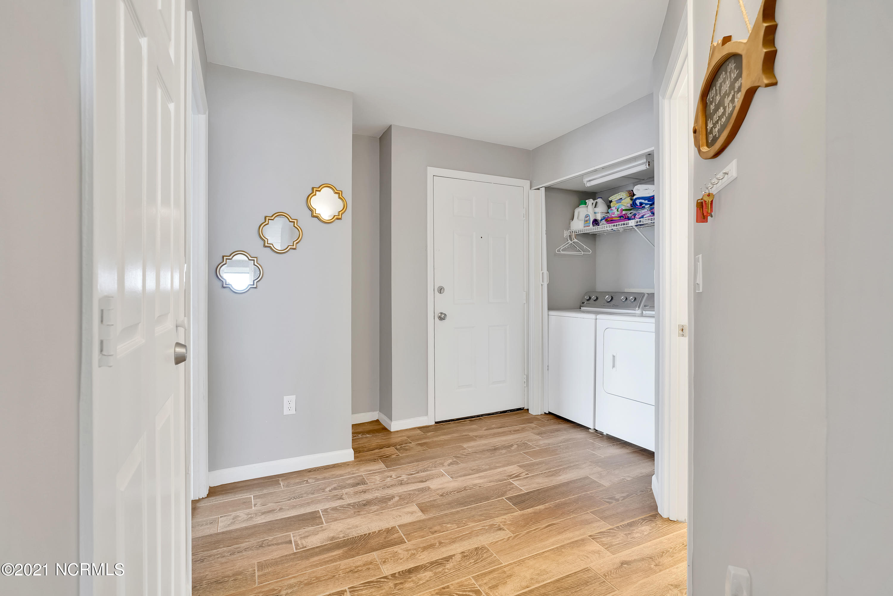1518 Lake Park Boulevard 3d Property Photo 1