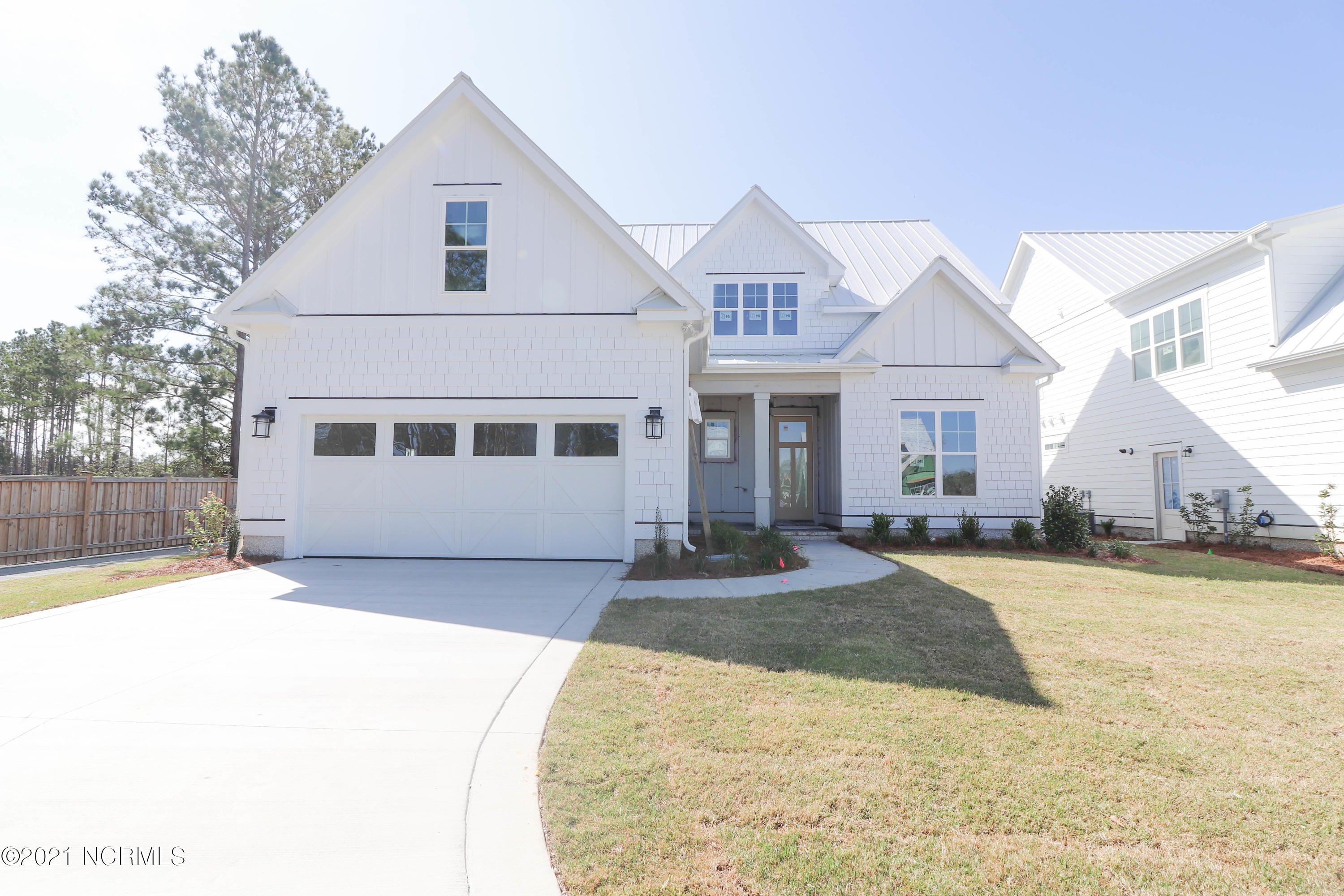 8220 Moss Bridge Court Property Photo 1