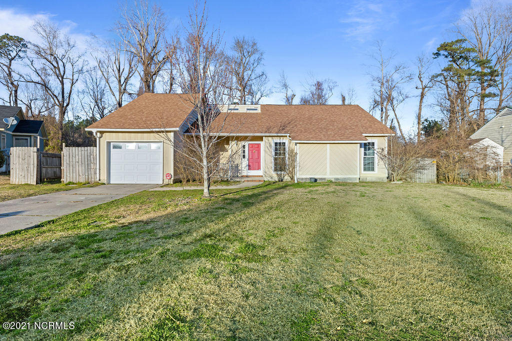 2042 Hunters Ridge Drive Property Photo 1
