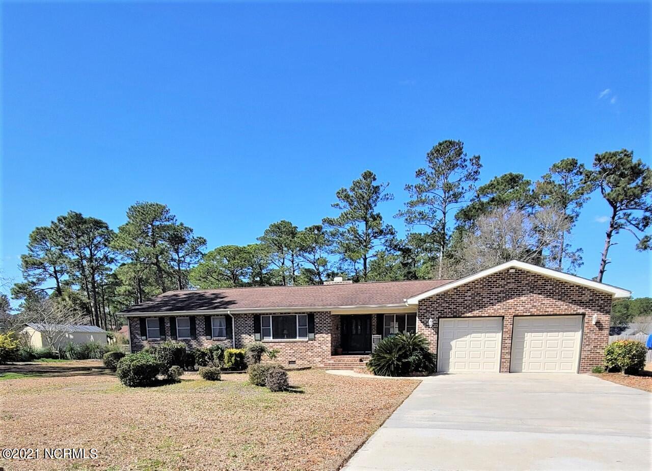 18 Fairway Drive Property Photo 1