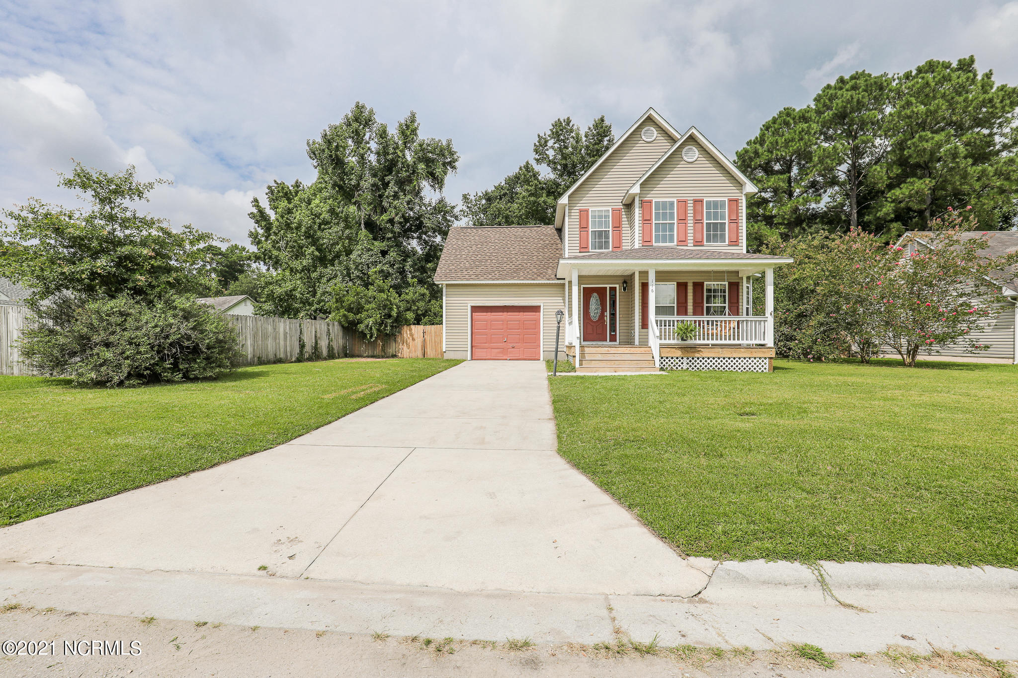 116 Fall Drive Property Photo 1