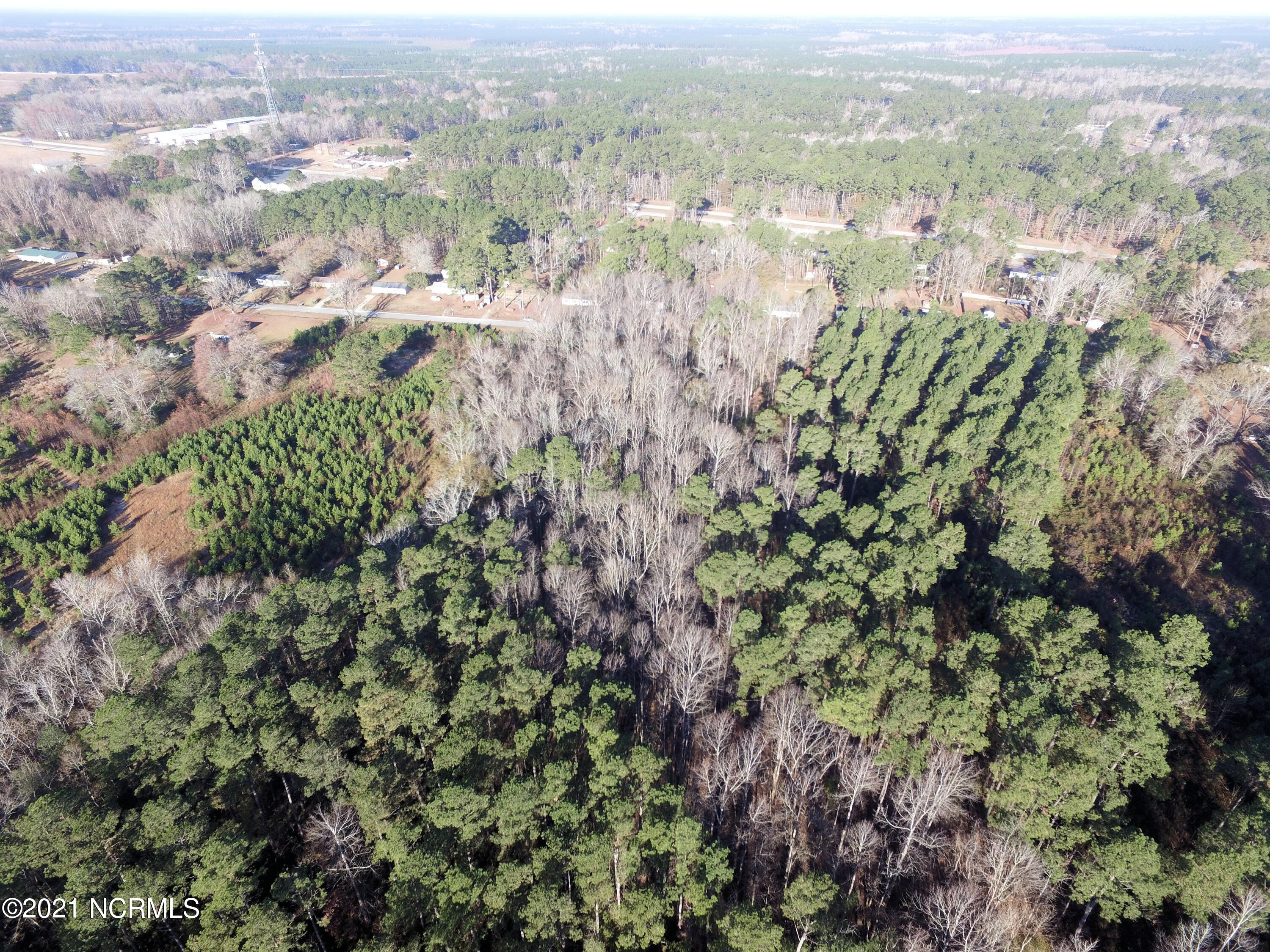 403 Old Pollocksville Road Property Photo 14