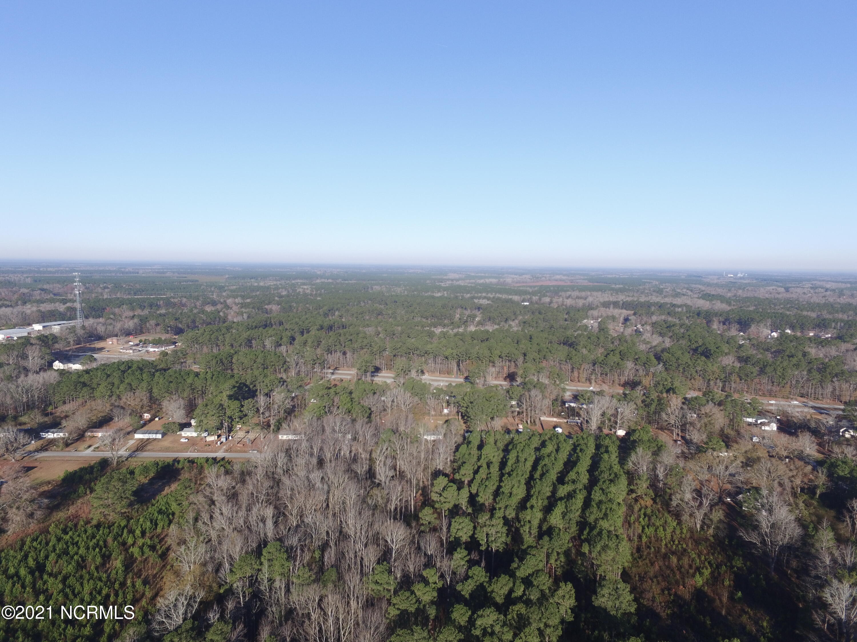 403 Old Pollocksville Road Property Photo 16