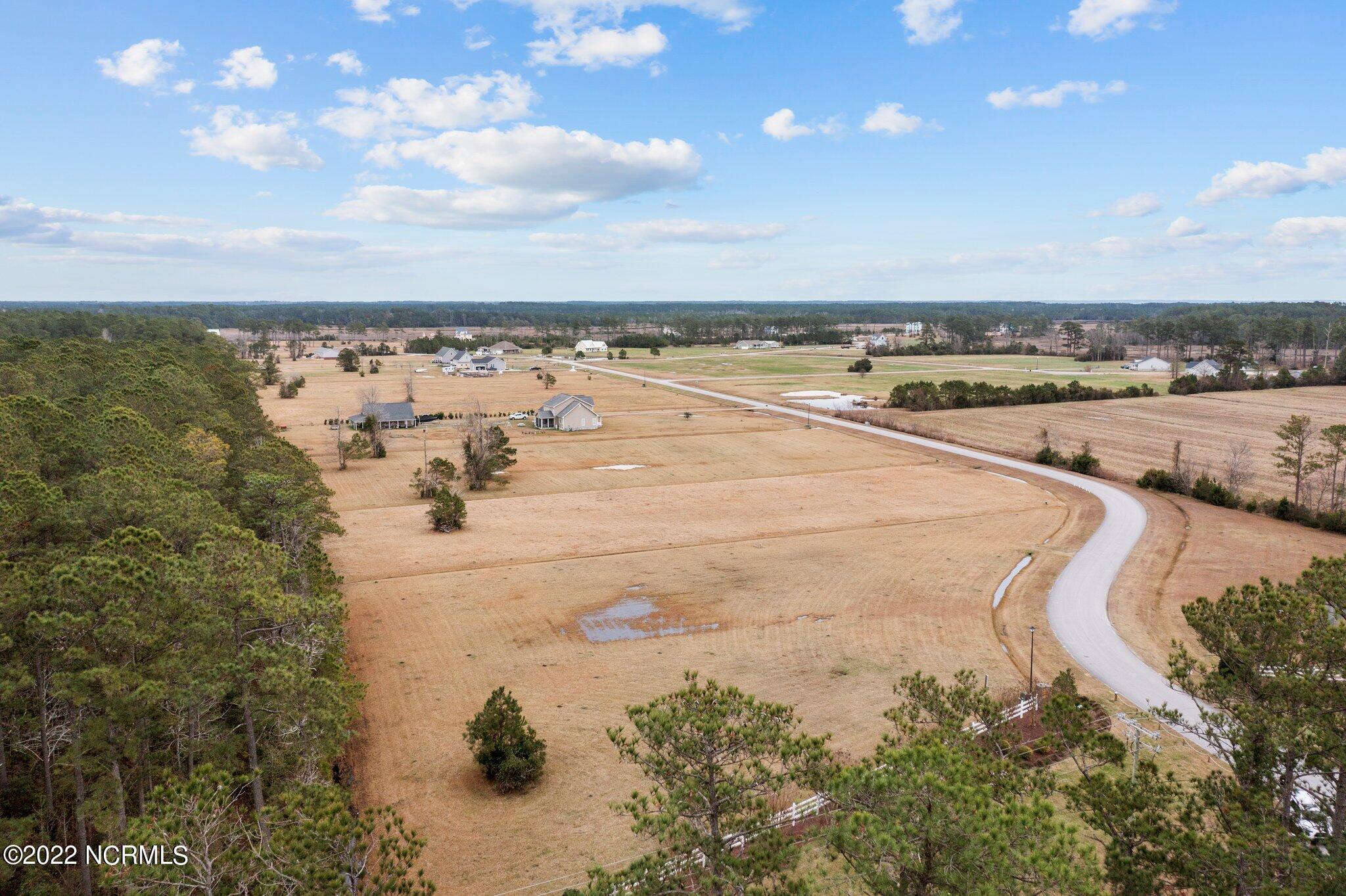 103 Mayflower Drive Property Photo 1