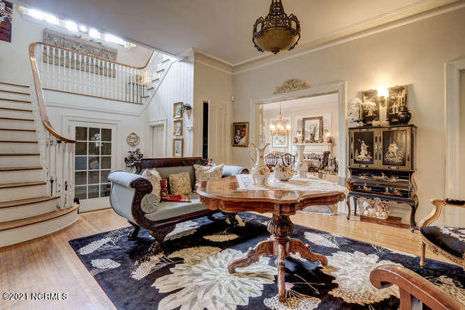 1704 Market Street Property Photo 6