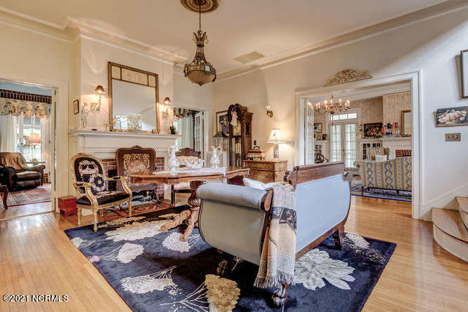 1704 Market Street Property Photo 8