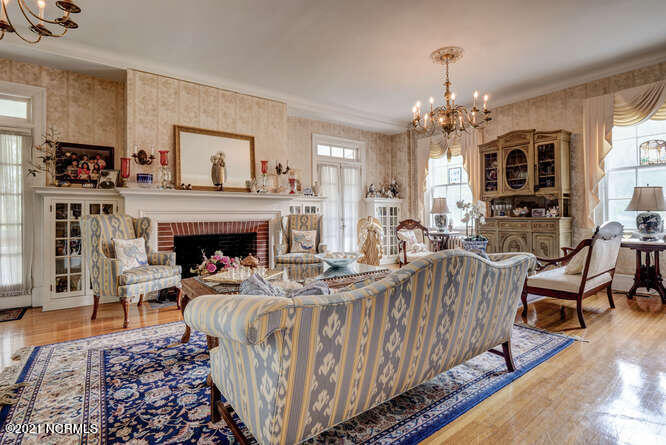1704 Market Street Property Photo 9