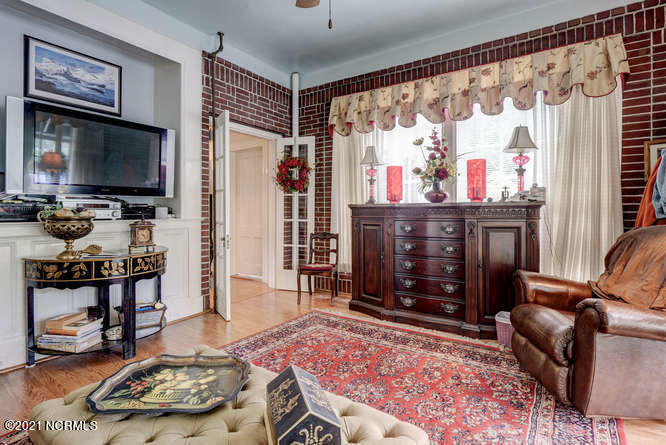 1704 Market Street Property Photo 21