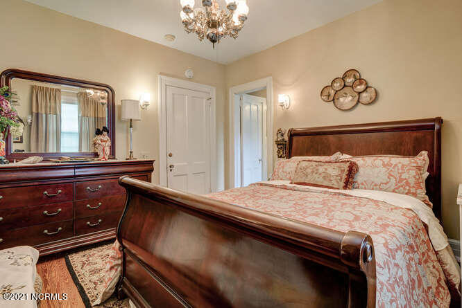 1704 Market Street Property Photo 36