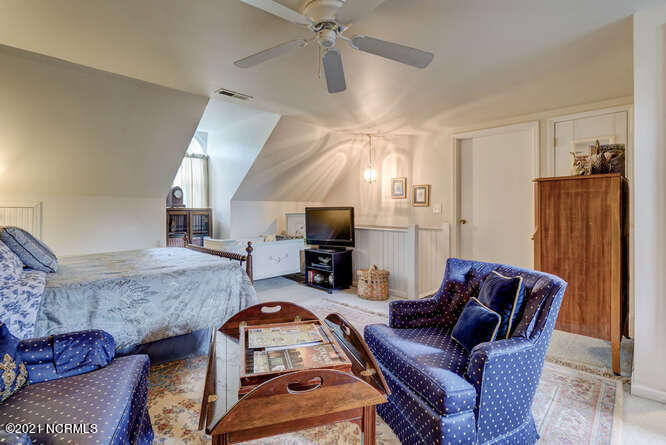 1704 Market Street Property Photo 40