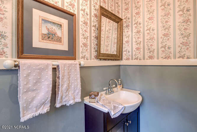 1704 Market Street Property Photo 46