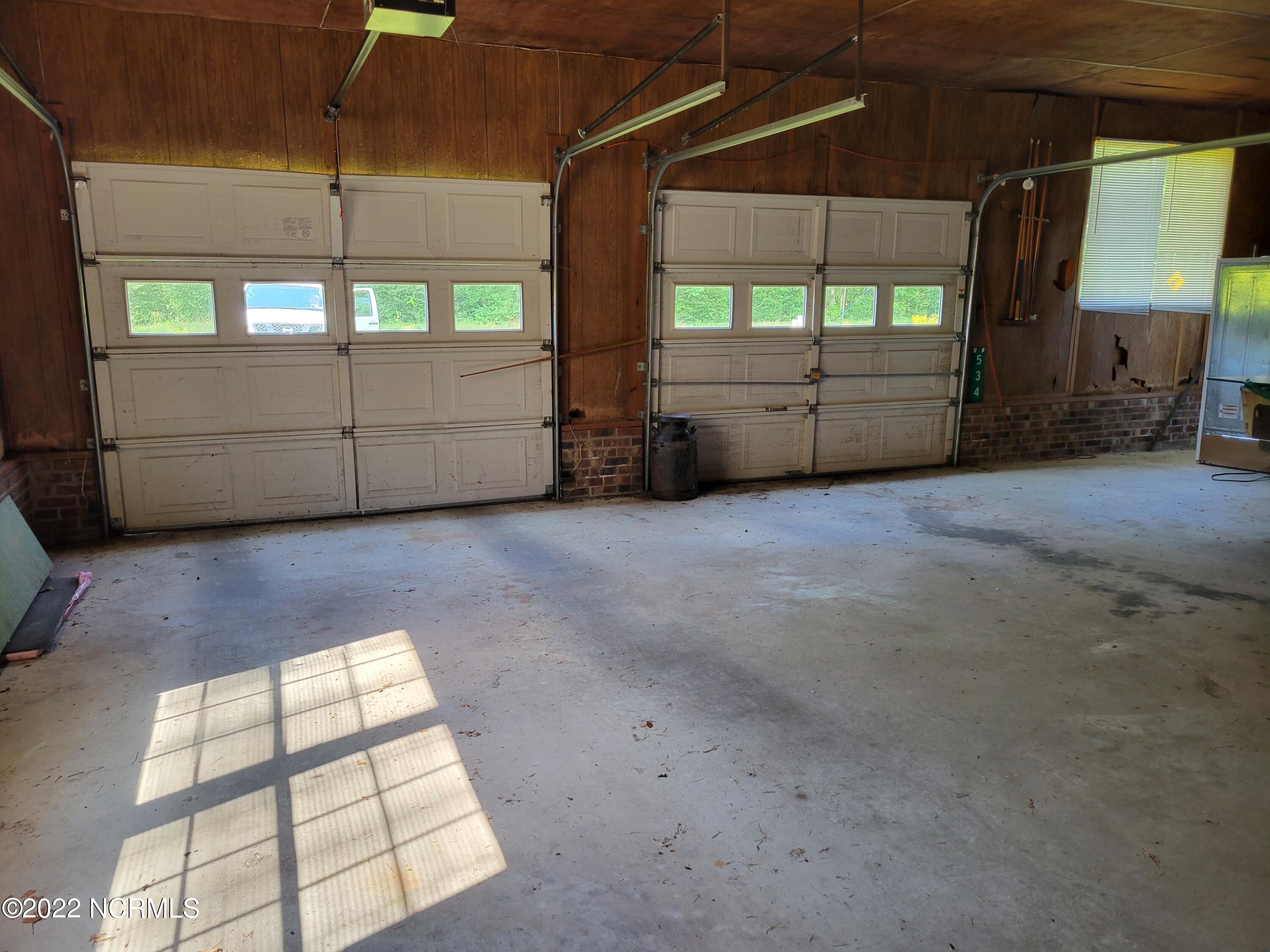 572 Main Street Property Photo 25