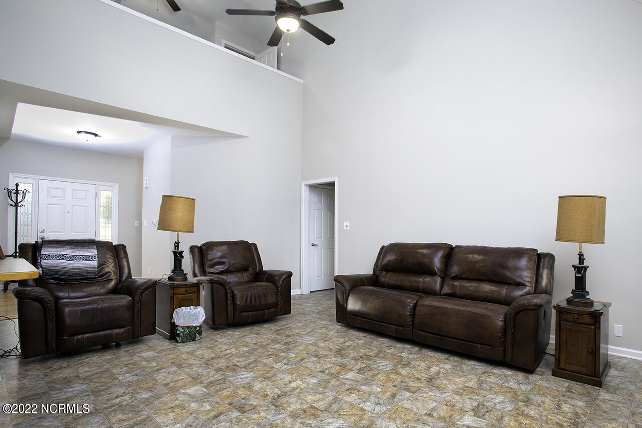 158 Linville Lane Property Photo 7