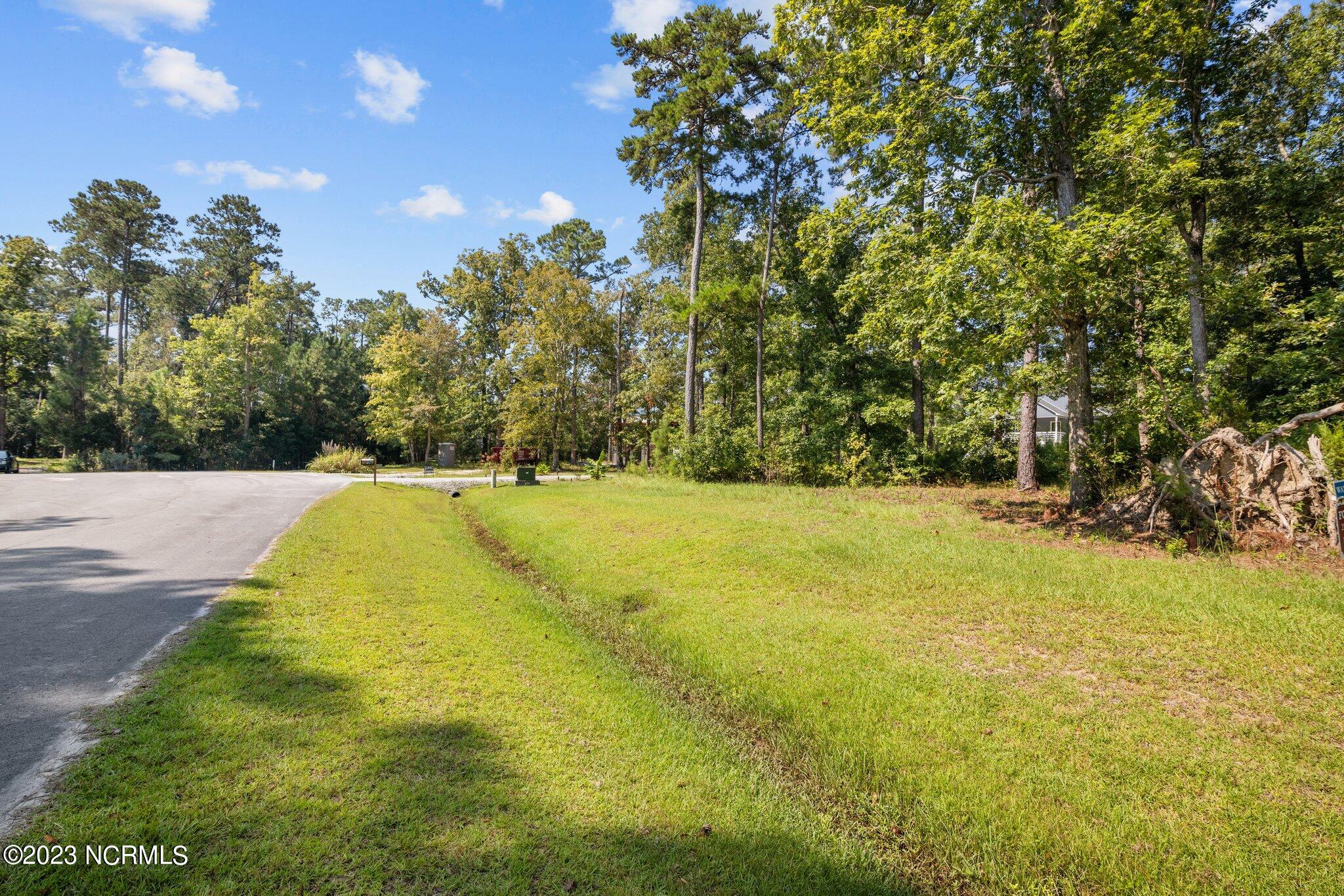 130 Queen Annes Court Property Photo 6