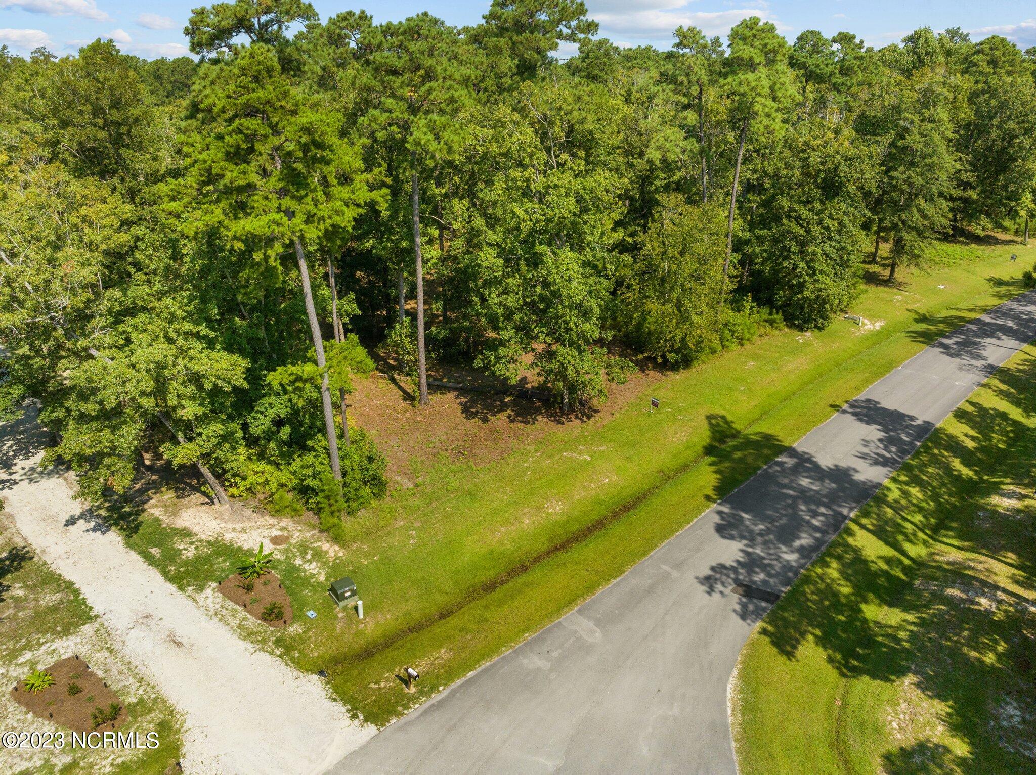 130 Queen Annes Court Property Photo 10
