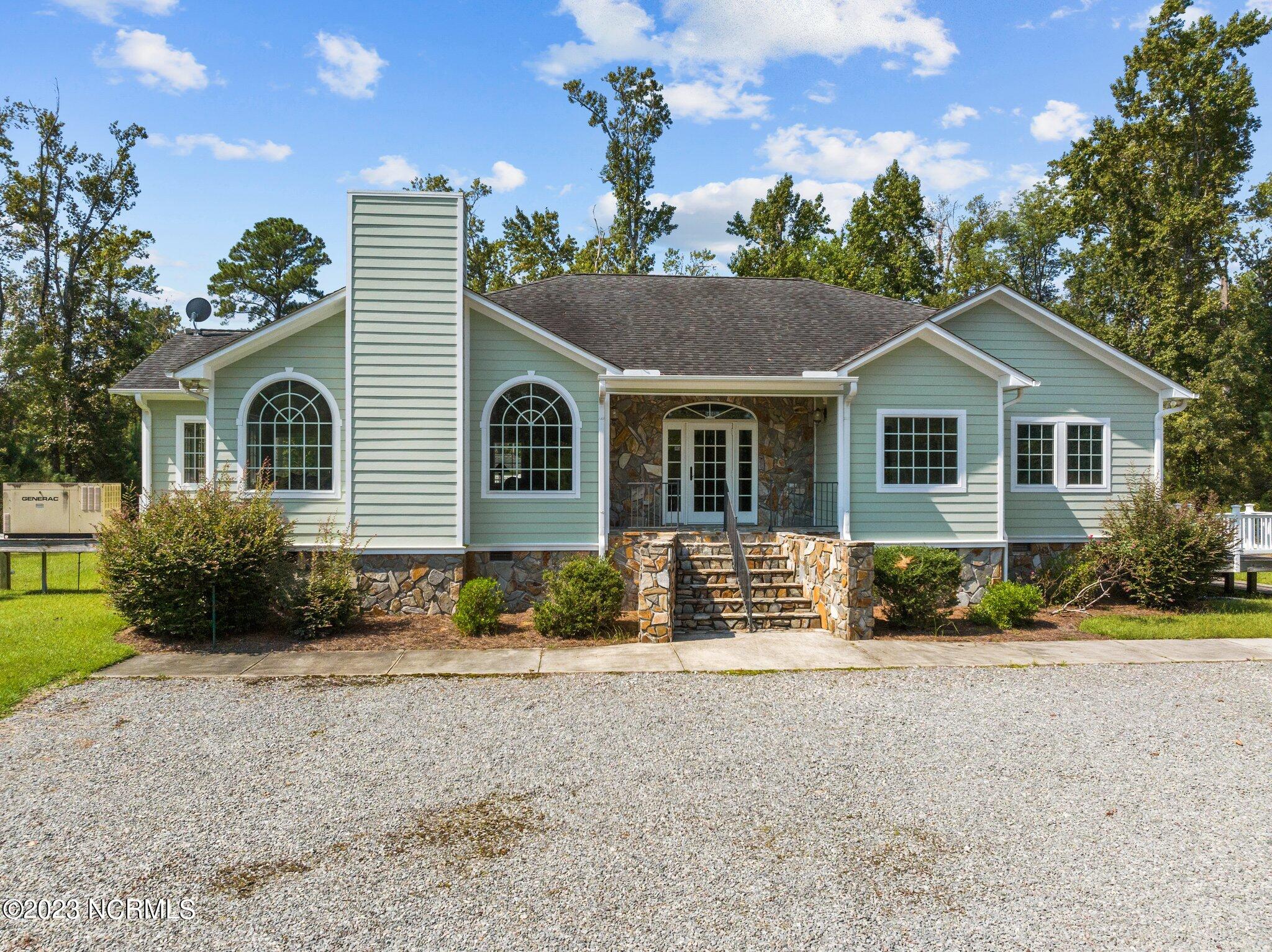 130 Queen Annes Court Property Photo 18