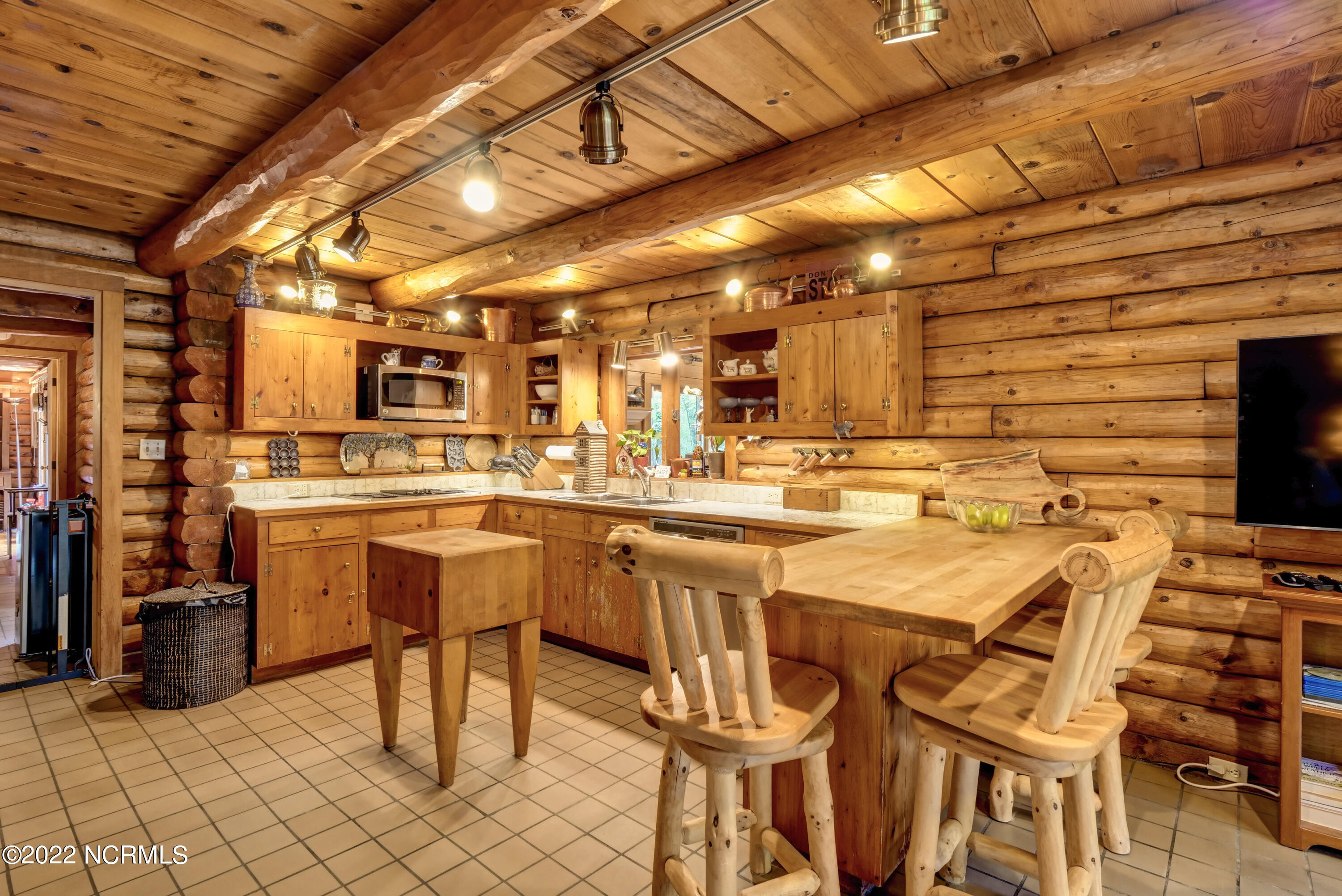 6358 Myrtle Grove Road Property Photo 8