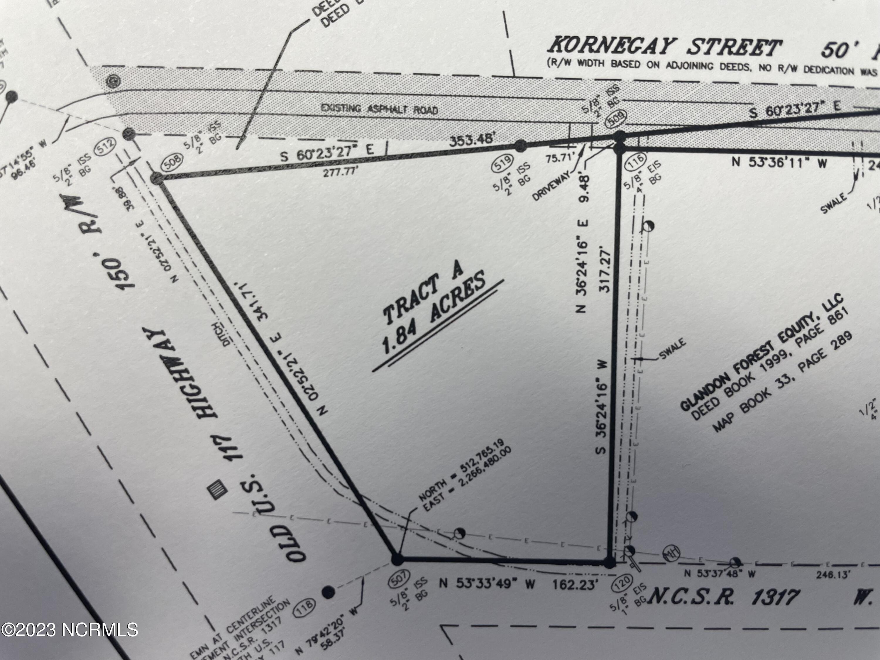 000 W Trade Street Property Photo