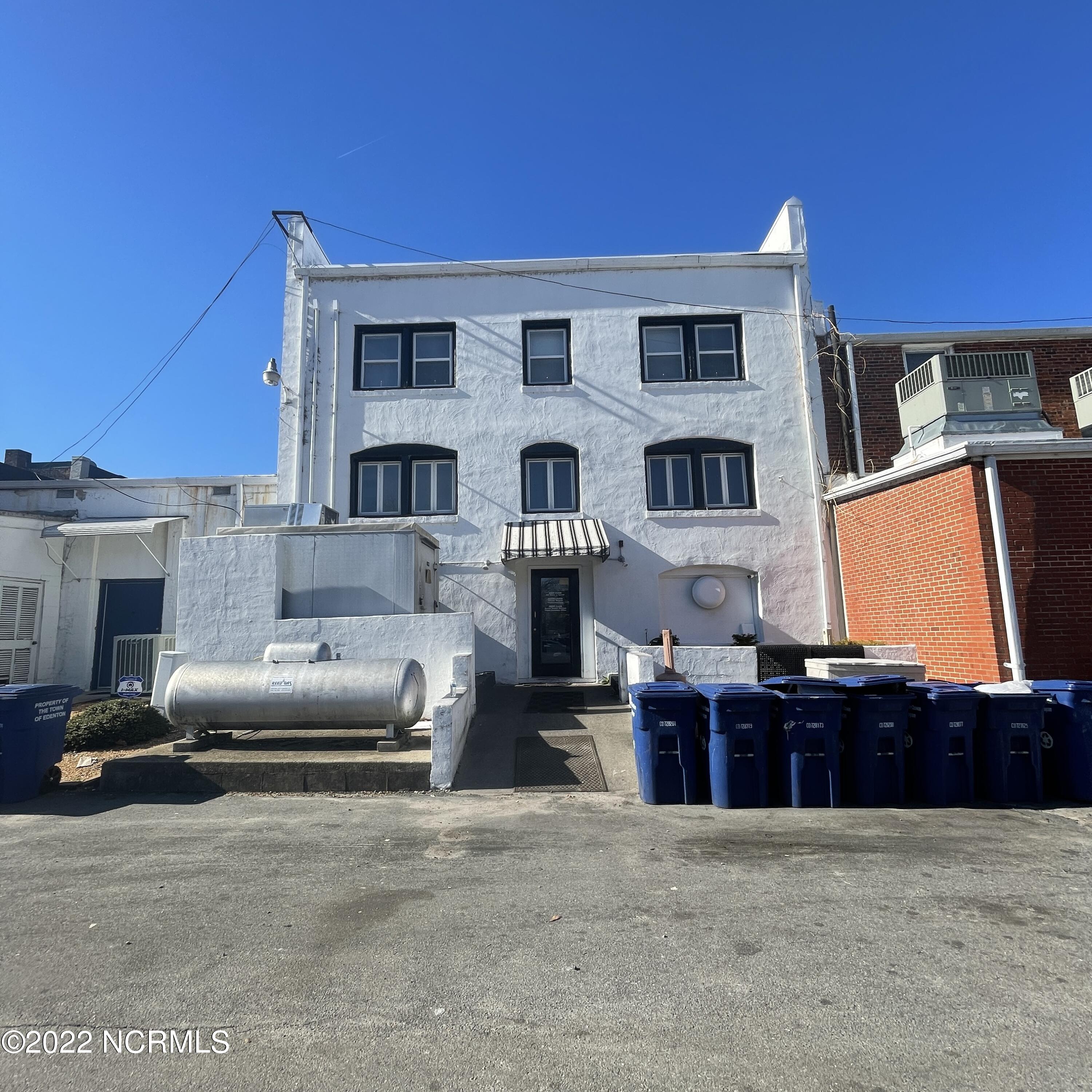 309 S Broad Street Property Photo 8