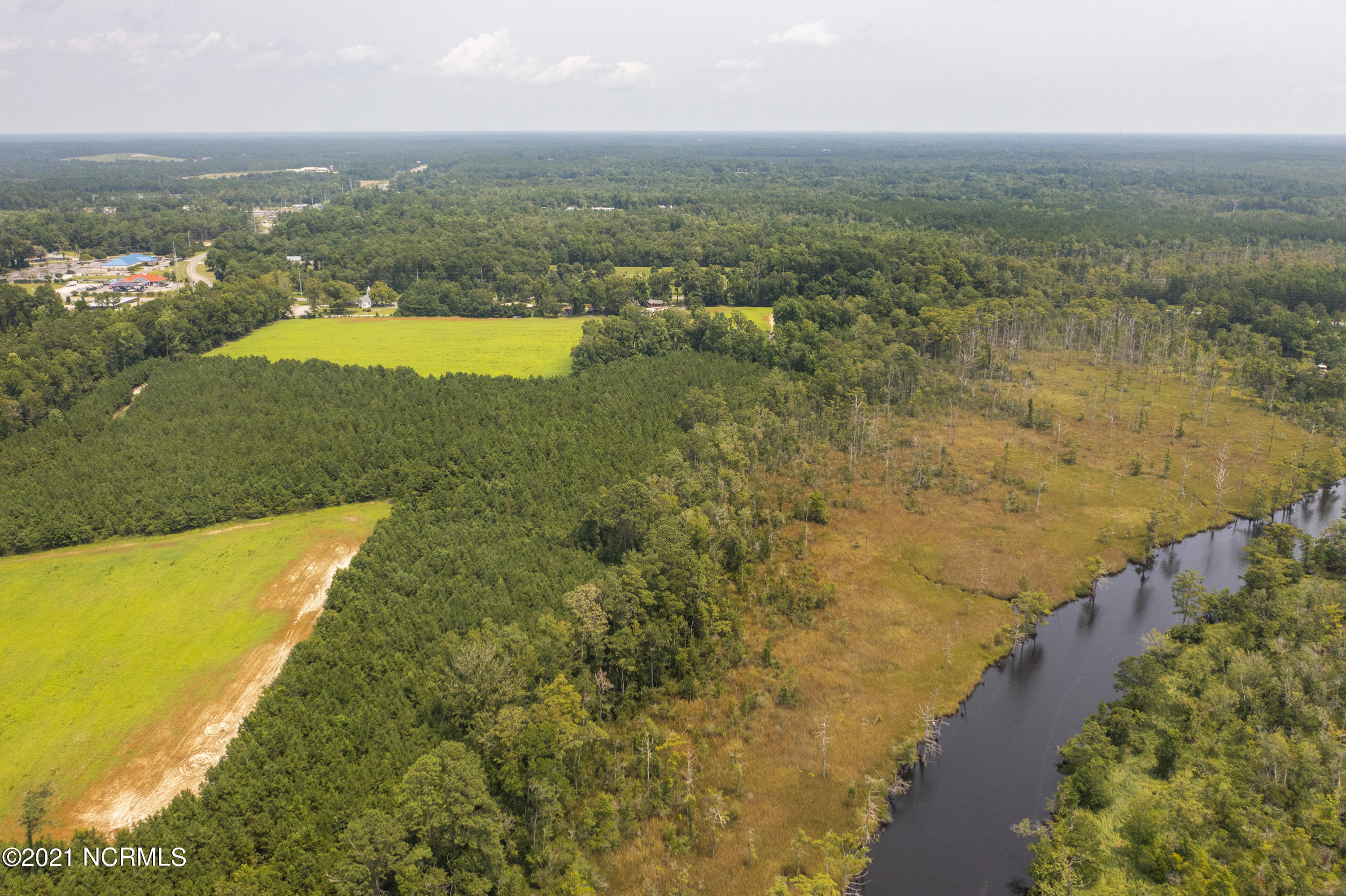 200 Stone Chimney Road Property Photo 10