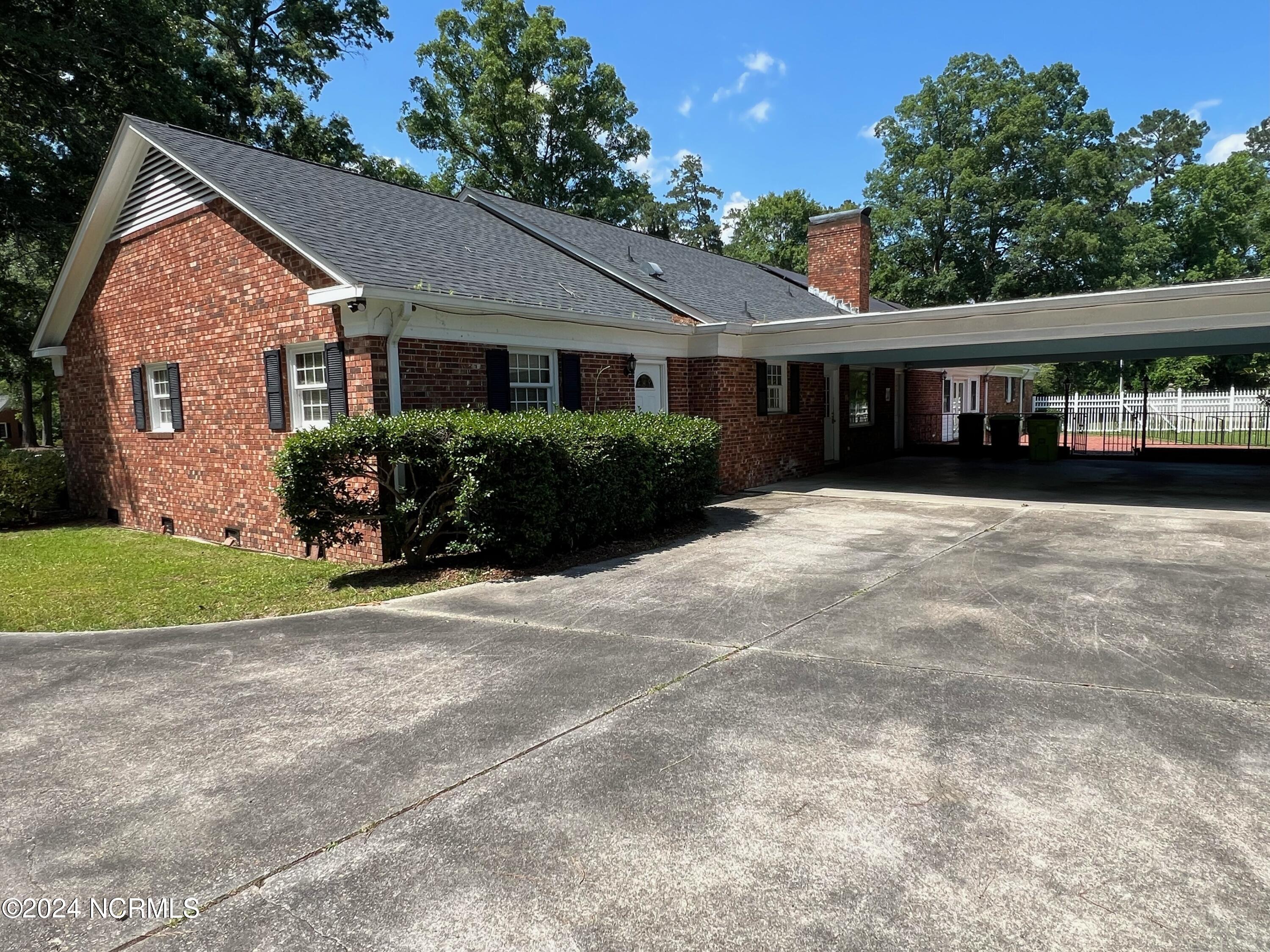518 Edgewood Circle Property Photo 10