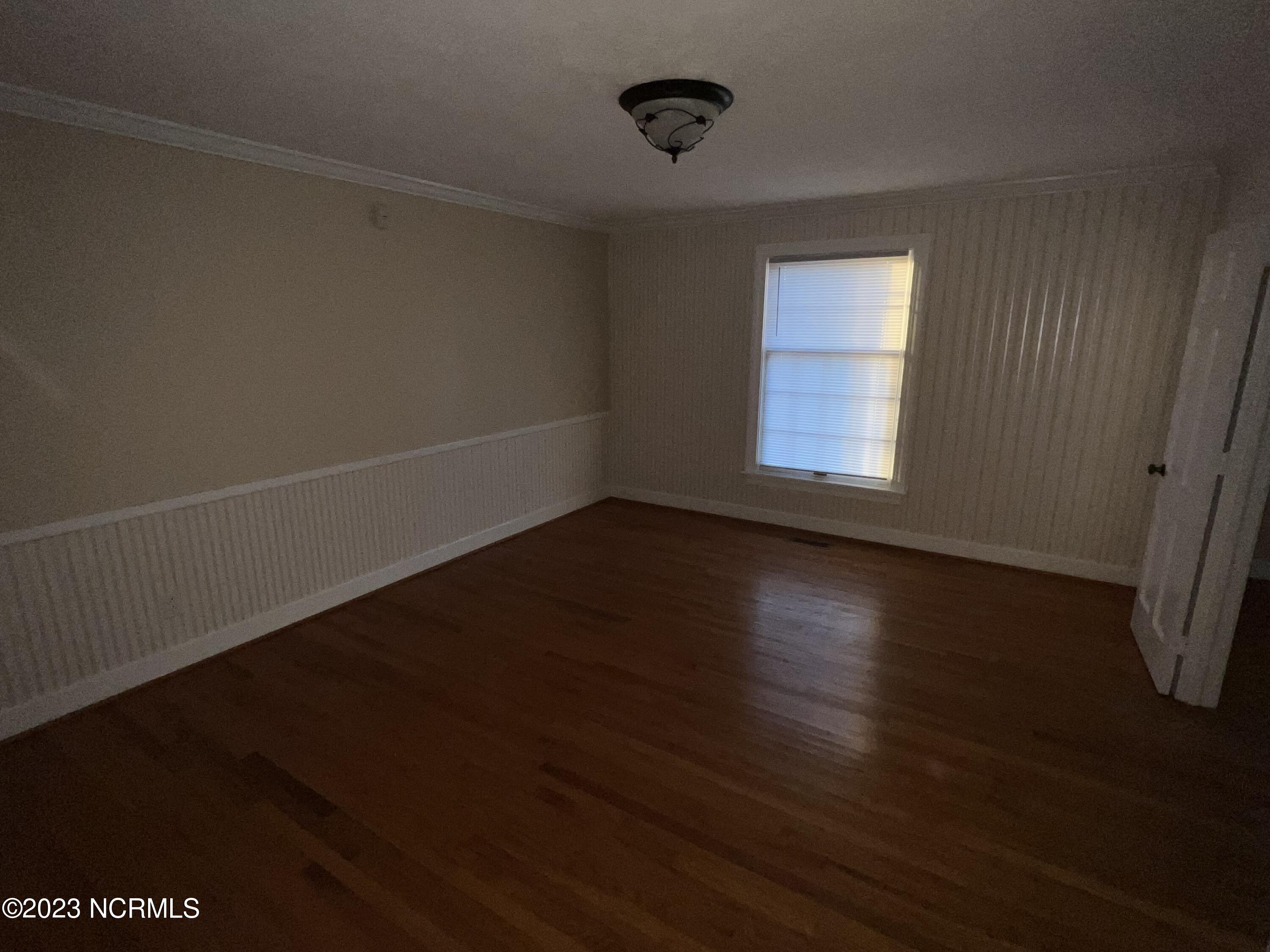 518 Edgewood Circle Property Photo 13