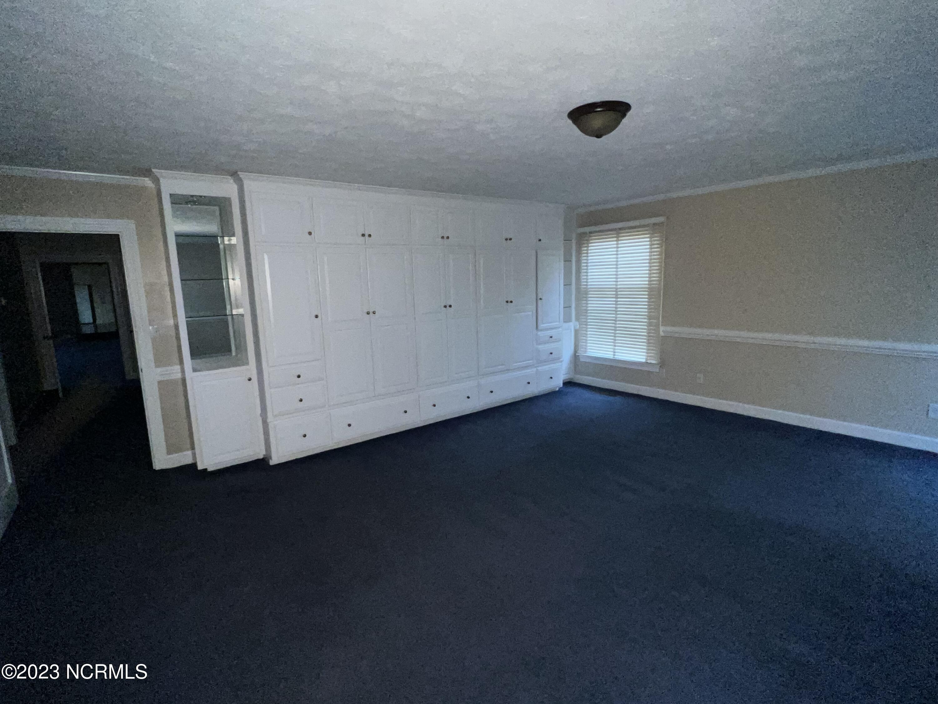 518 Edgewood Circle Property Photo 17