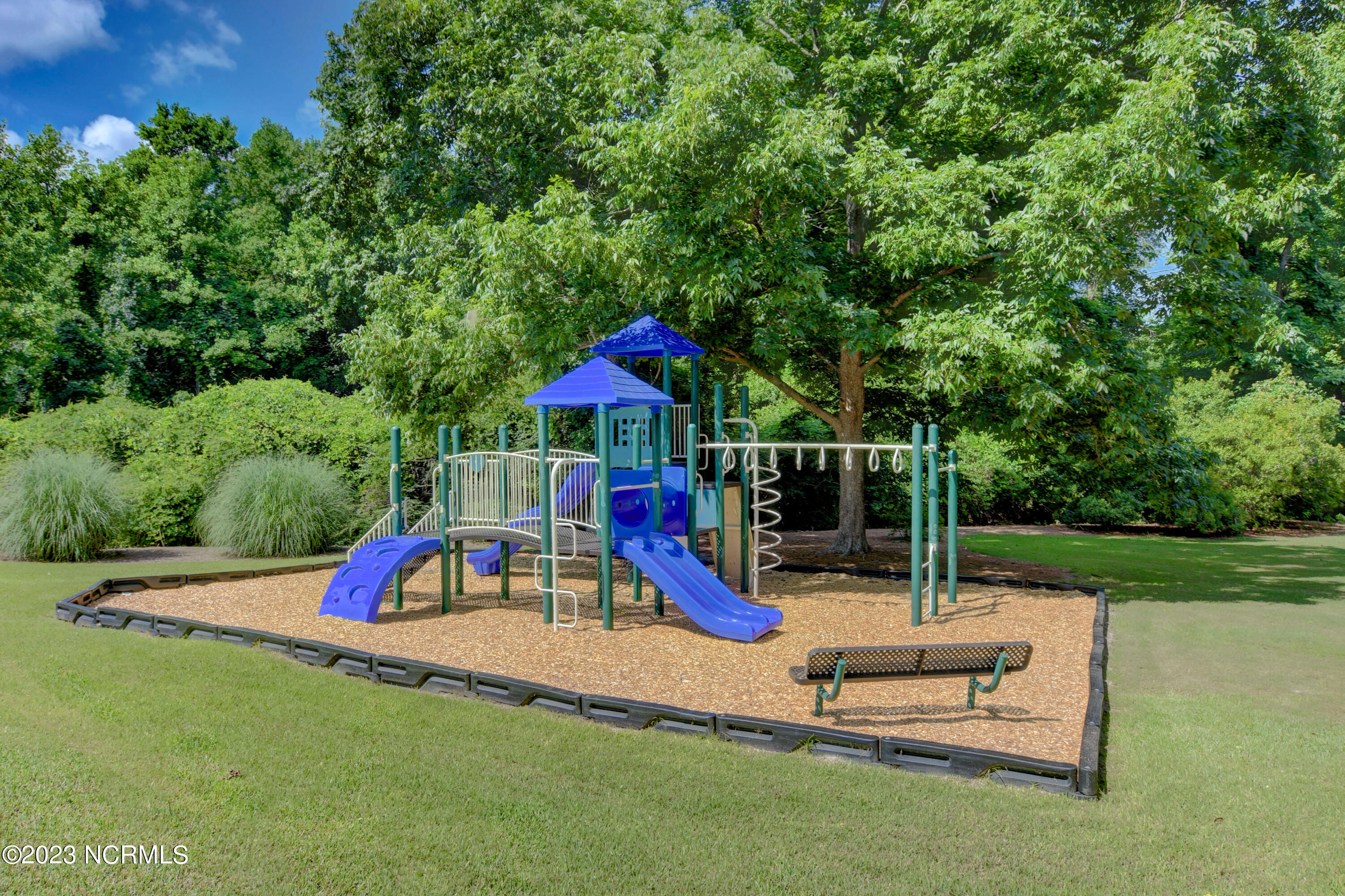 7115 Long Boat Circle Property Photo 4