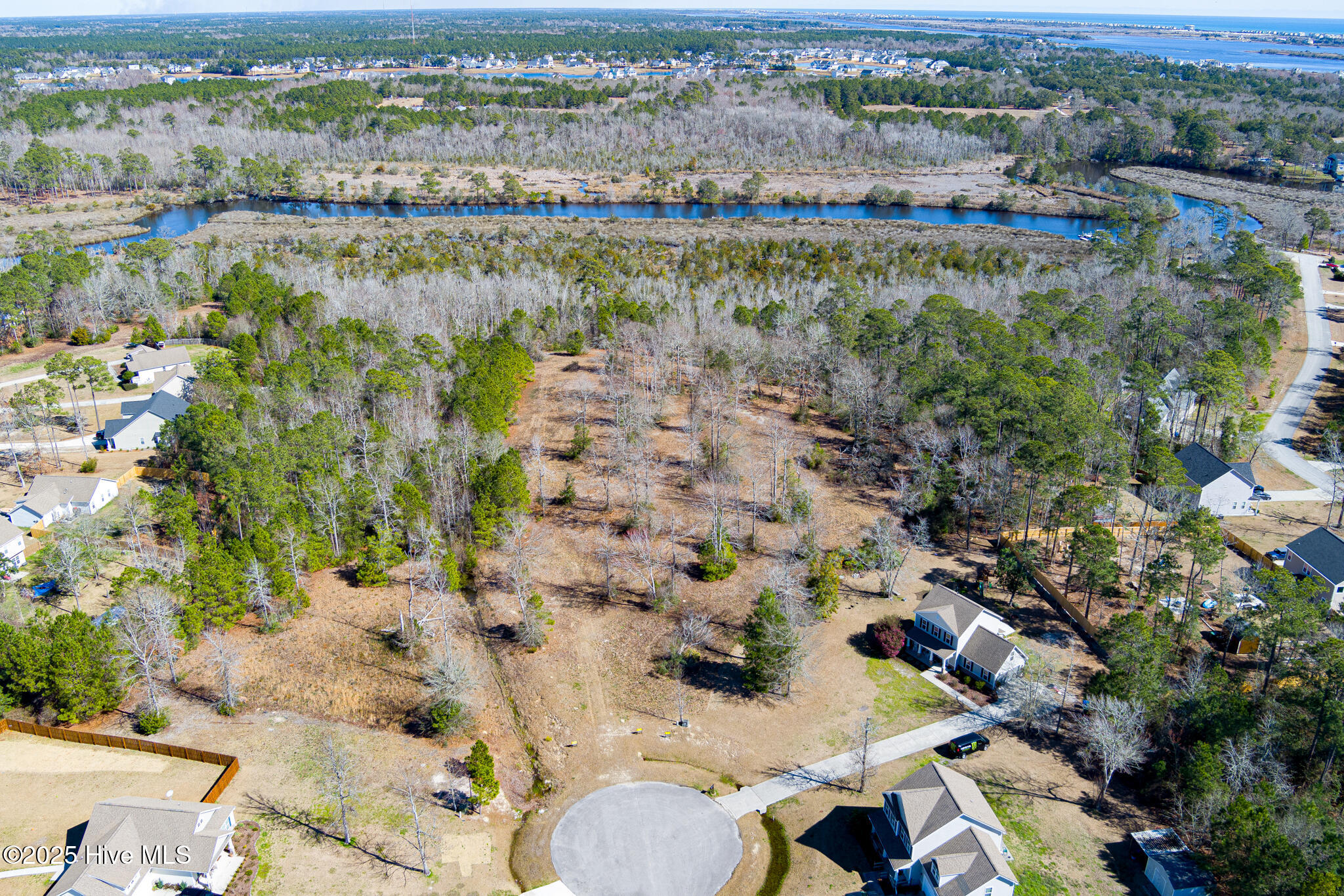 115 Norine Drive Property Photo 4