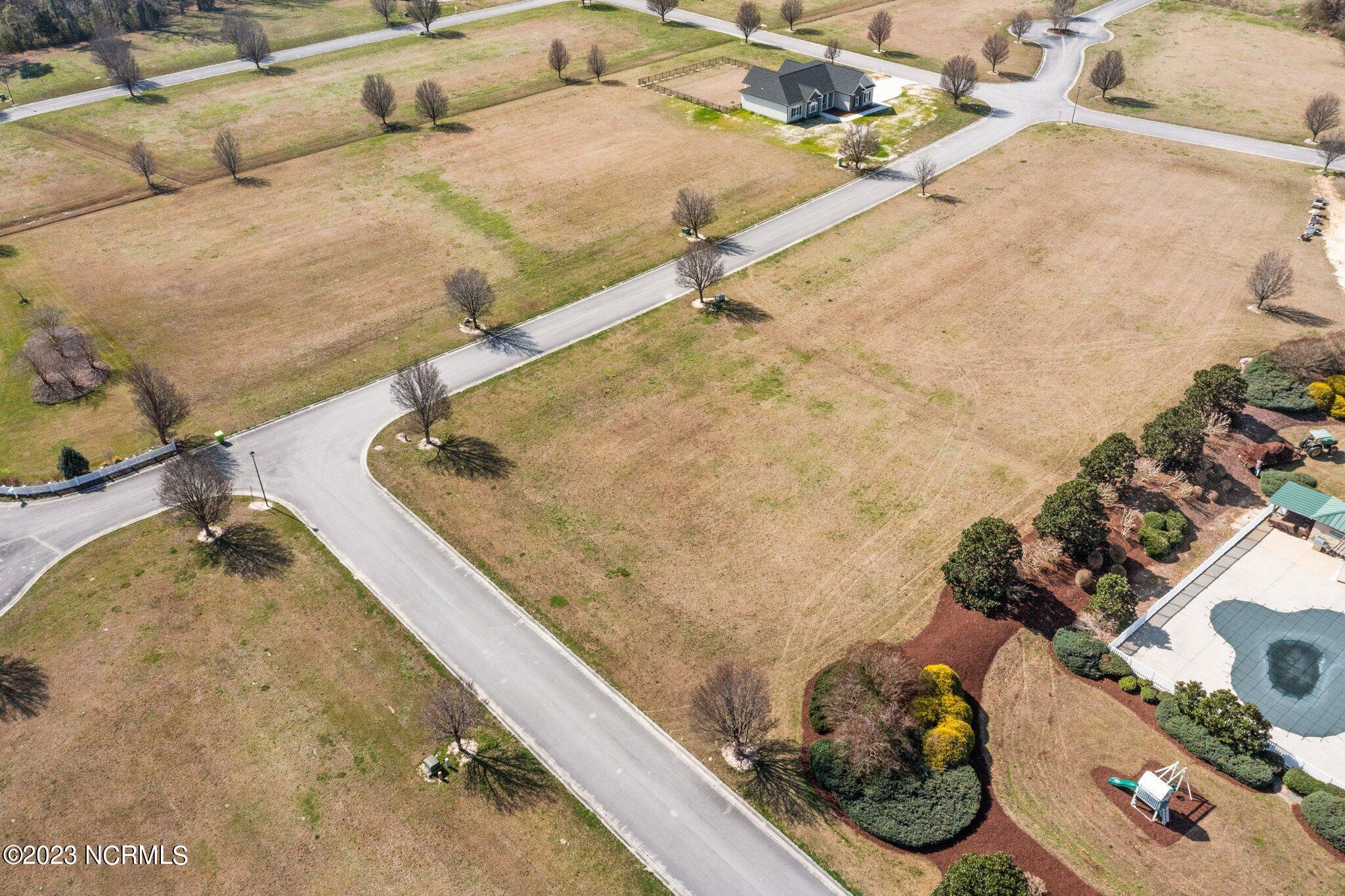 67 Meadow Lane Property Photo 9