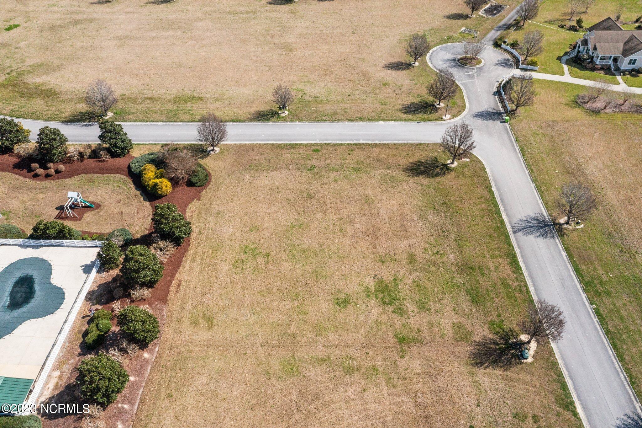 67 Meadow Lane Property Photo 10