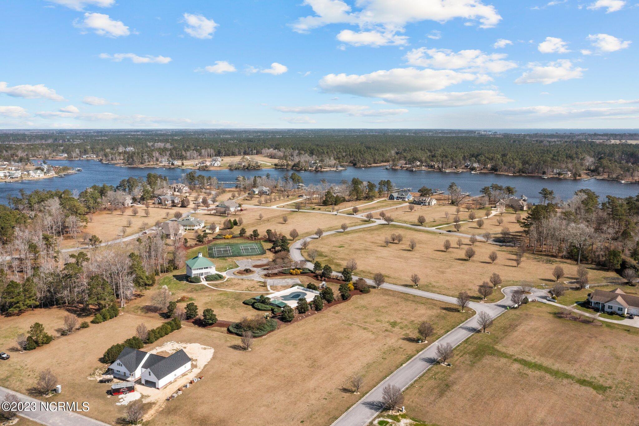 67 Meadow Lane Property Photo 18