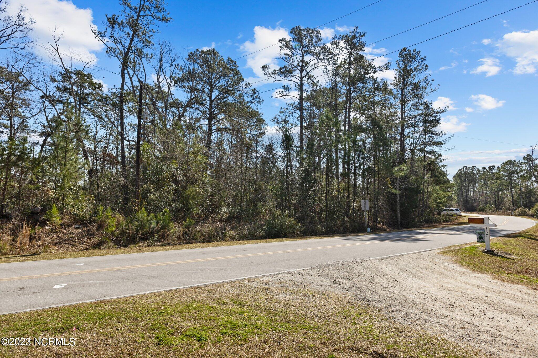 236 White Oak Bluff Road Property Photo 7
