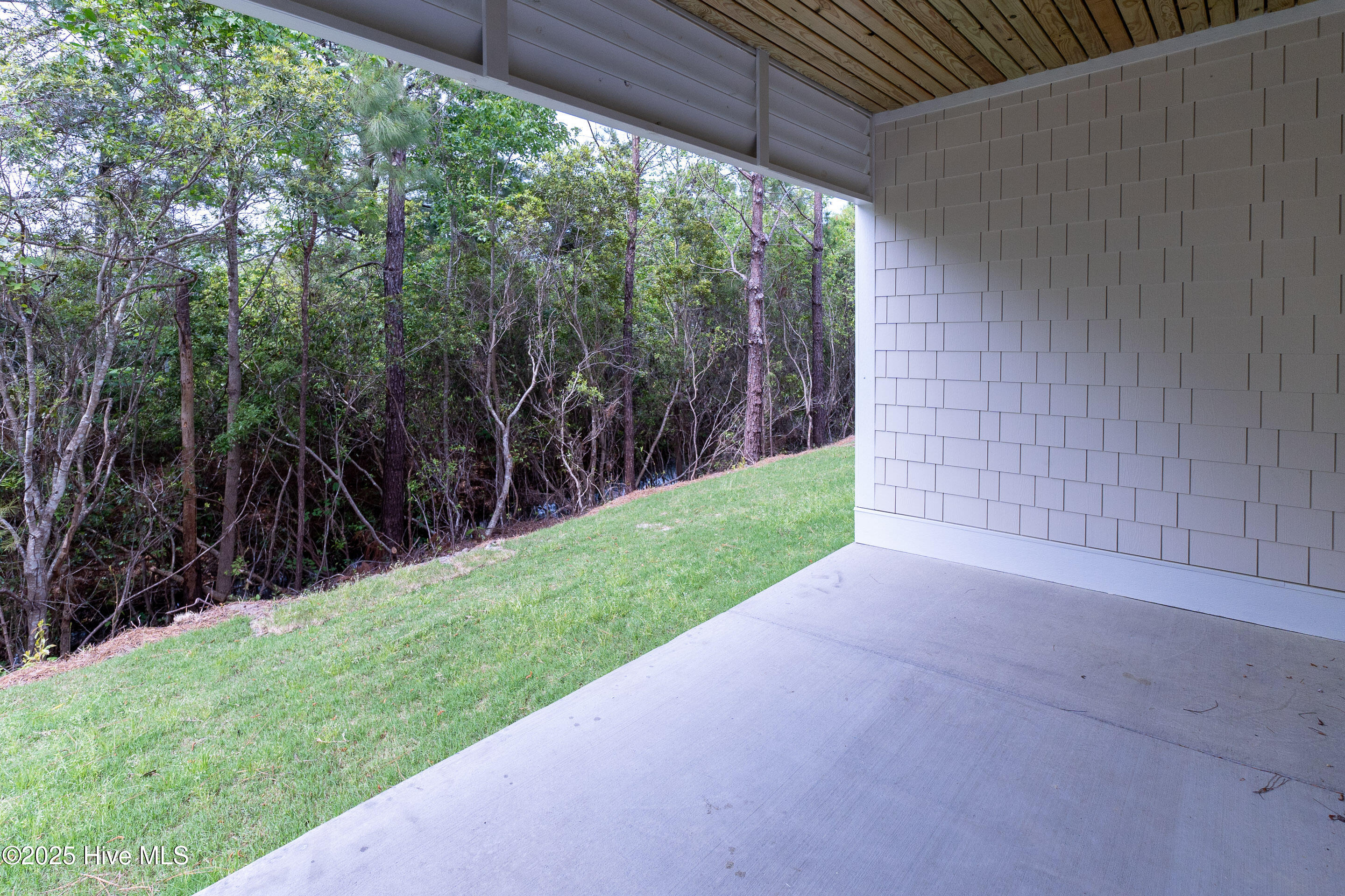 2537 St James Drive 1102 Property Photo 28