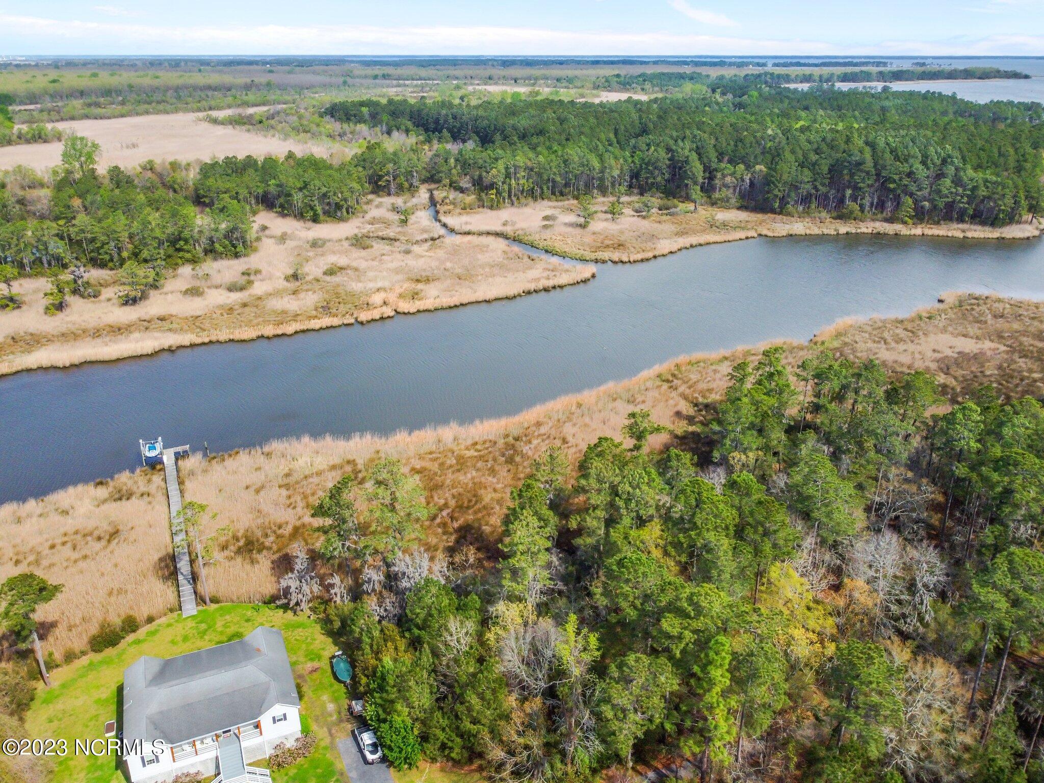 11 Hatteras Lane Property Photo 1