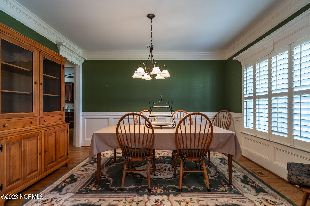 142 Scarlet Oak Property Photo 6