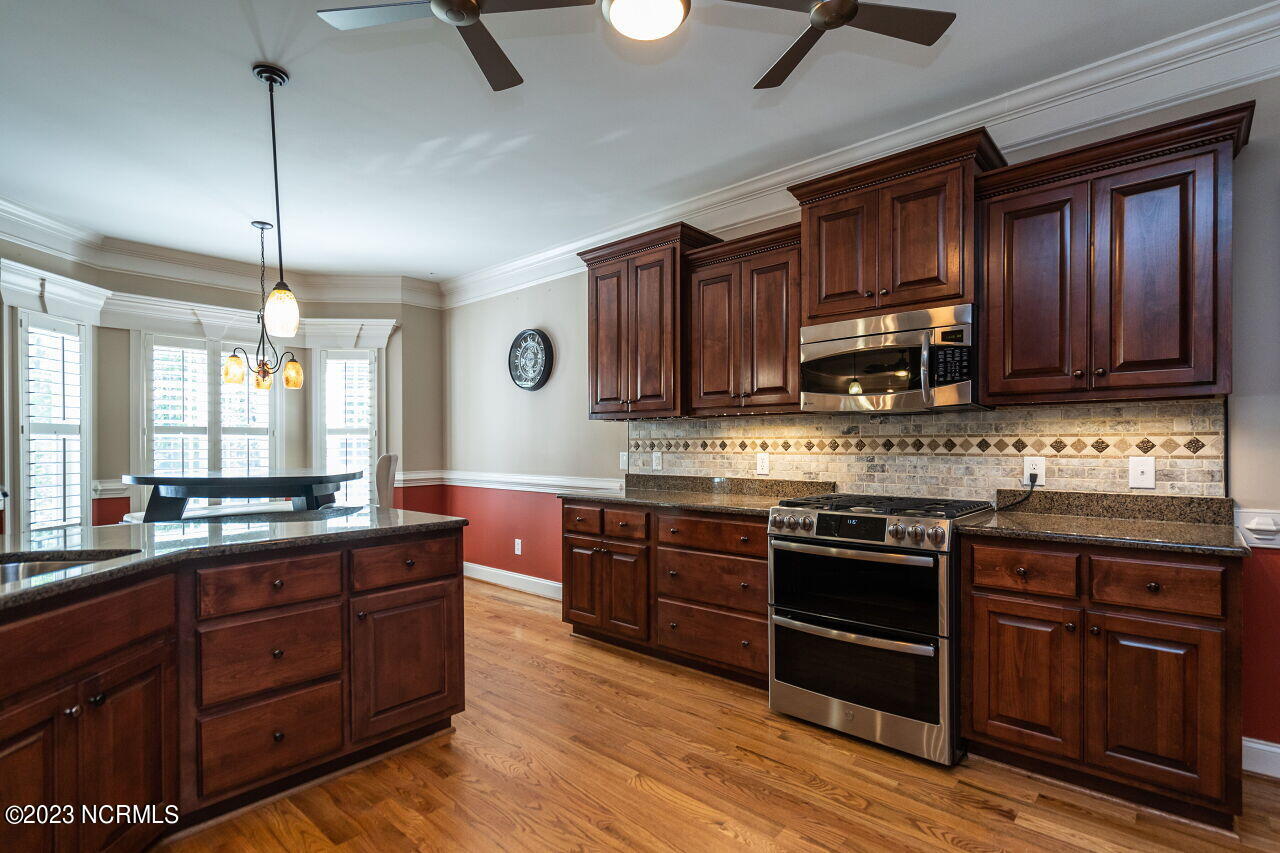 142 Scarlet Oak Property Photo 13
