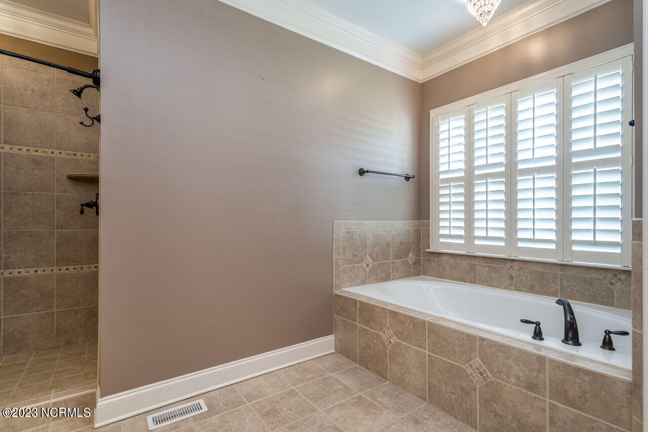 142 Scarlet Oak Property Photo 18