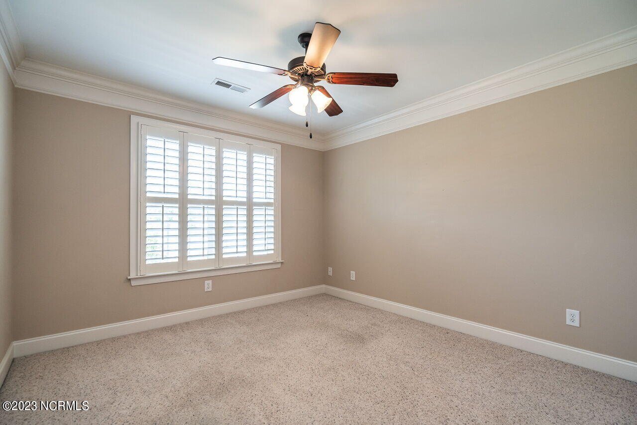 142 Scarlet Oak Property Photo 22